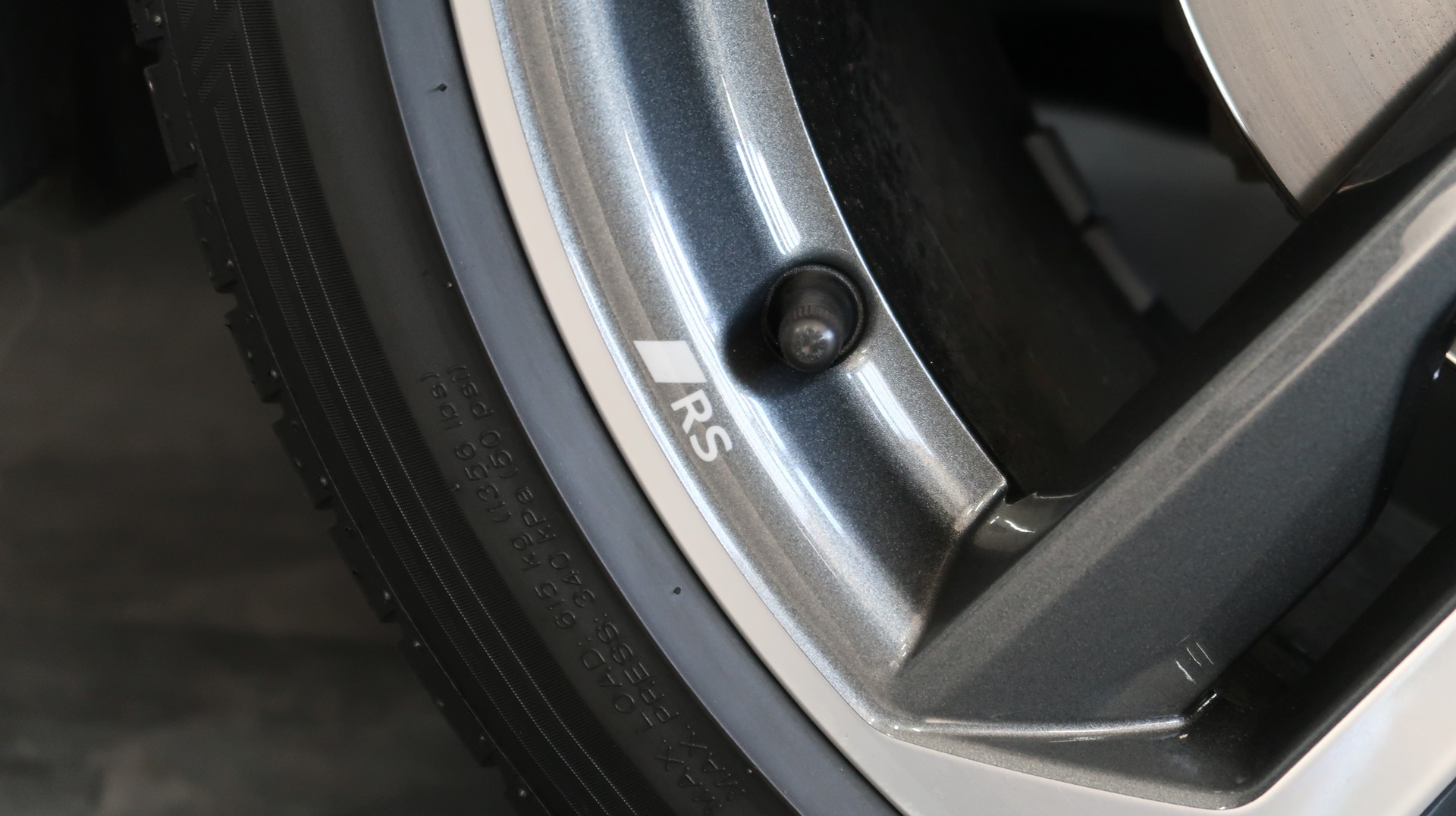 AUDI A1 Sportback 35 TFSI Intérieur S Line / 150CV / CH / GARANTIE / KEYLESS-image-16
