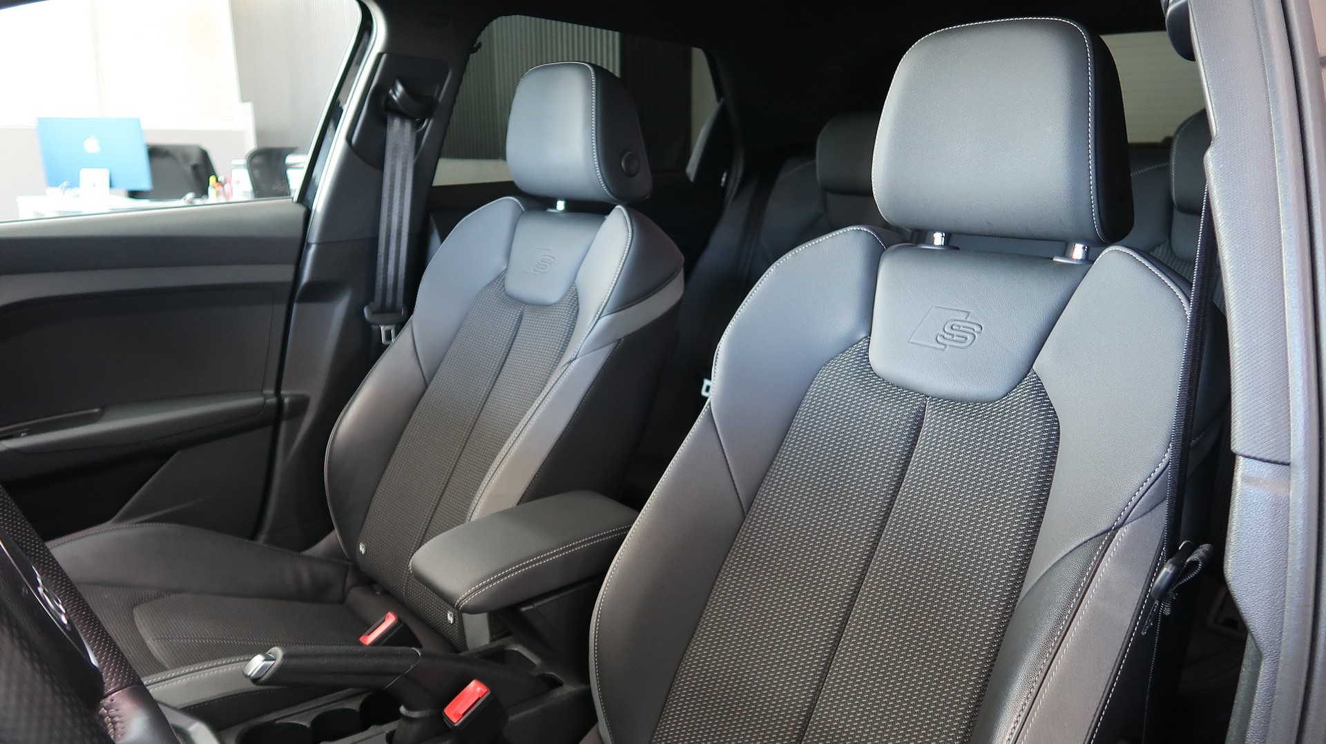 AUDI A1 Sportback 35 TFSI Intérieur S Line / 150CV / CH / GARANTIE / KEYLESS-image-20