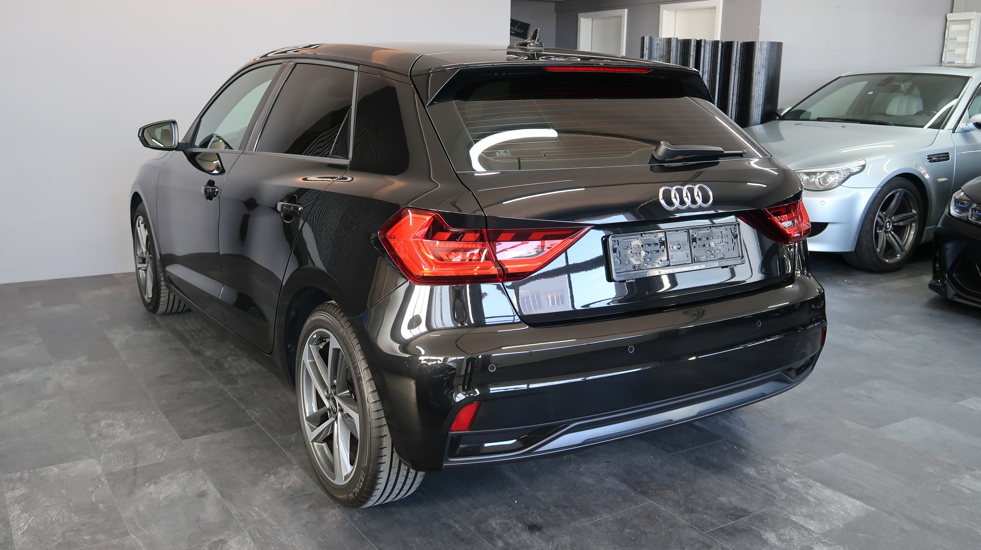 AUDI A1 Sportback 35 TFSI Intérieur S Line / 150CV / CH / GARANTIE / KEYLESS-image-12