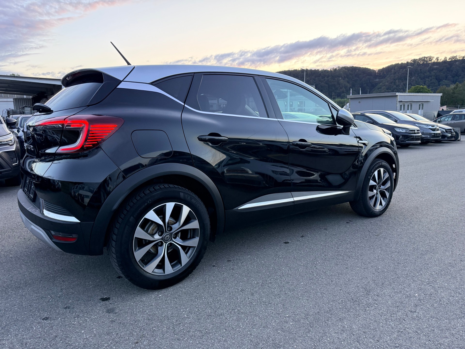 RENAULT Captur 1.3 TCe EDC Intens EDC-image-6