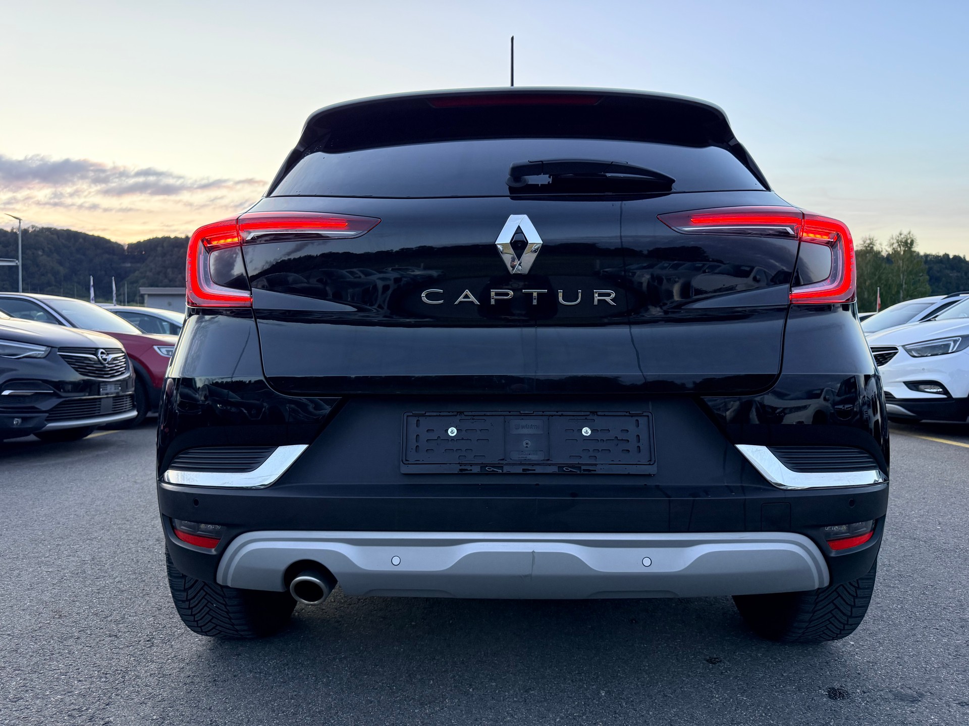 RENAULT Captur 1.3 TCe EDC Intens EDC-image-7