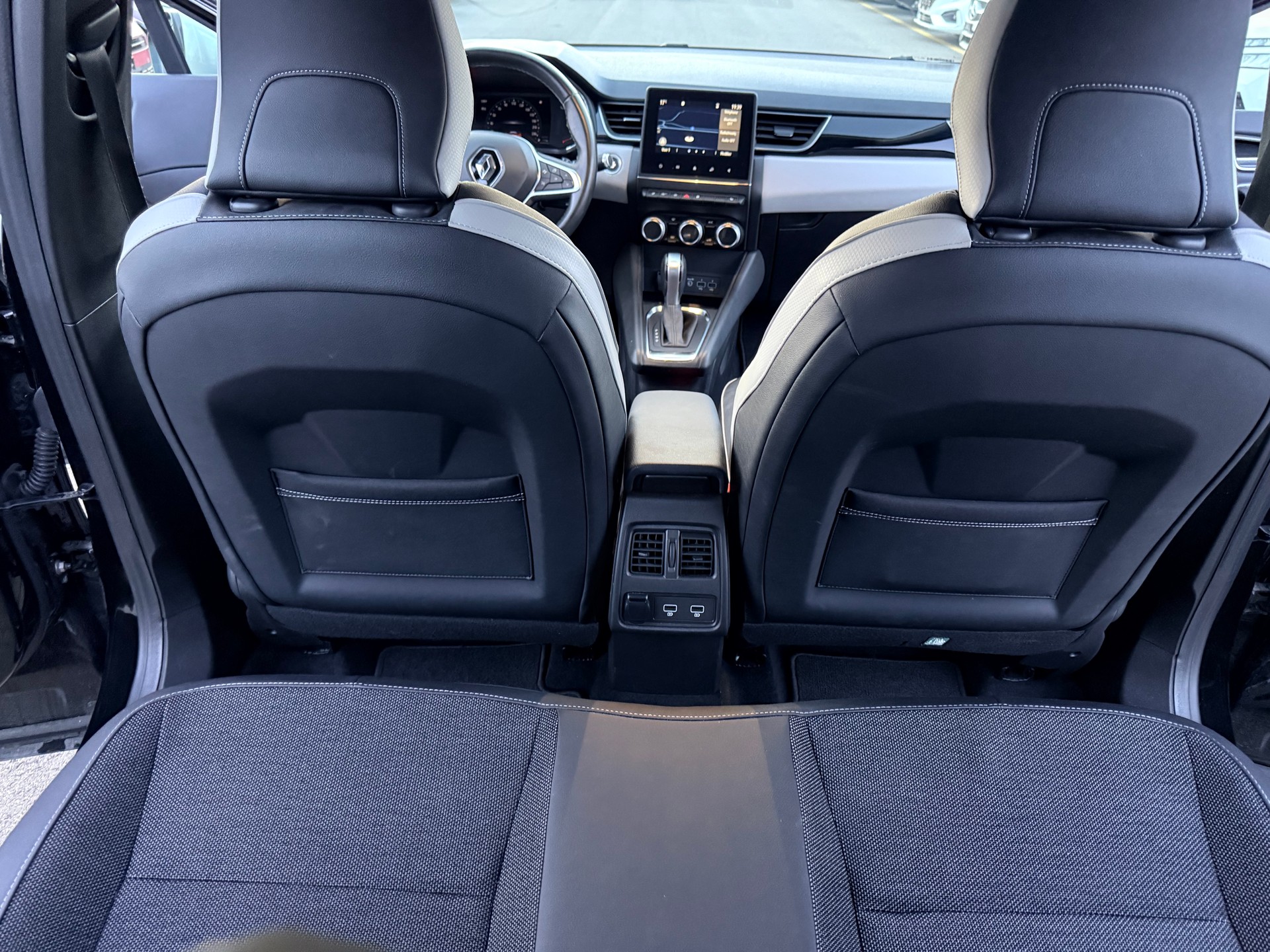 RENAULT Captur 1.3 TCe EDC Intens EDC-image-11