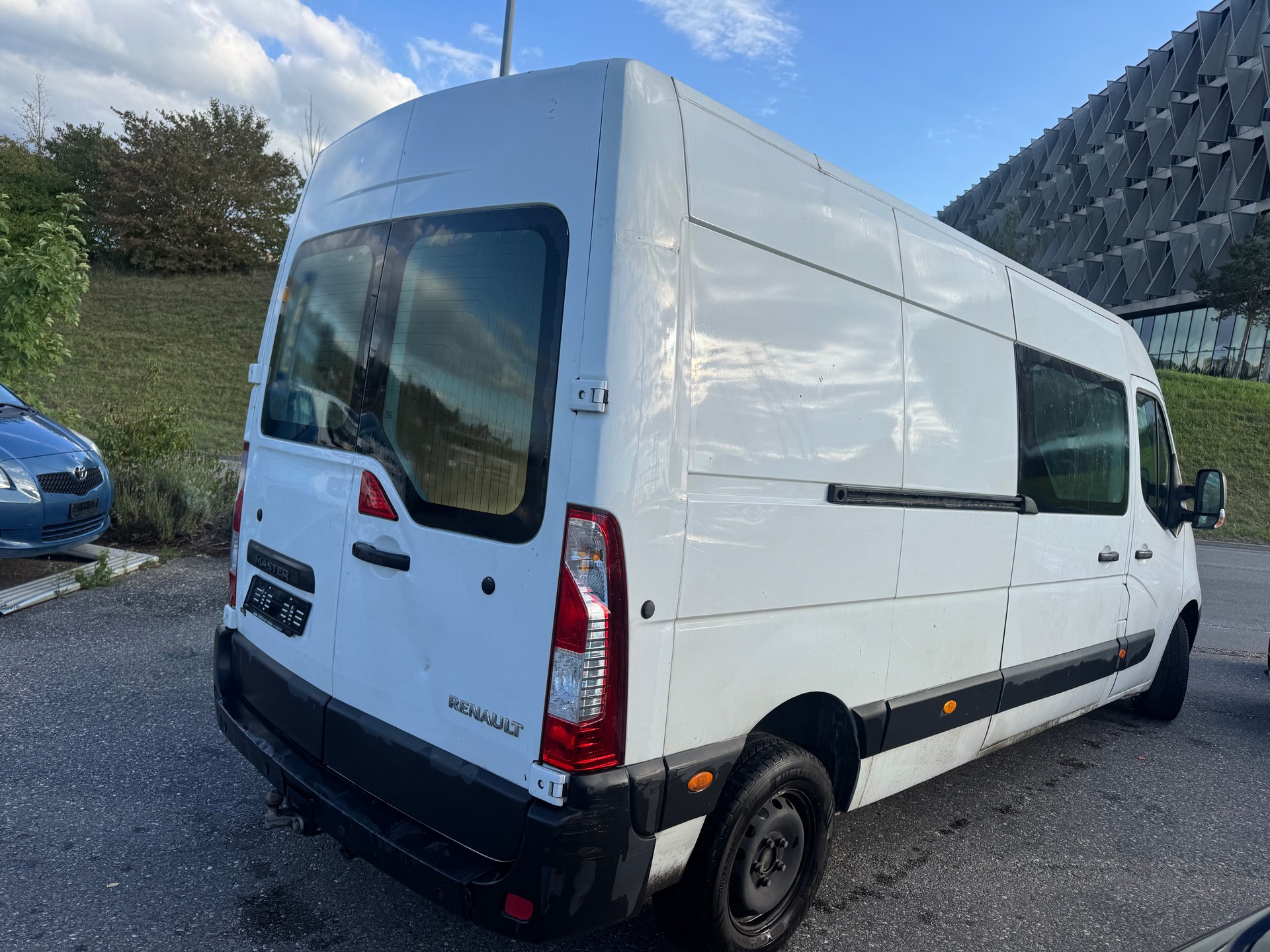 RENAULT Master T35 2.3dCi 130 L3H2-image-3