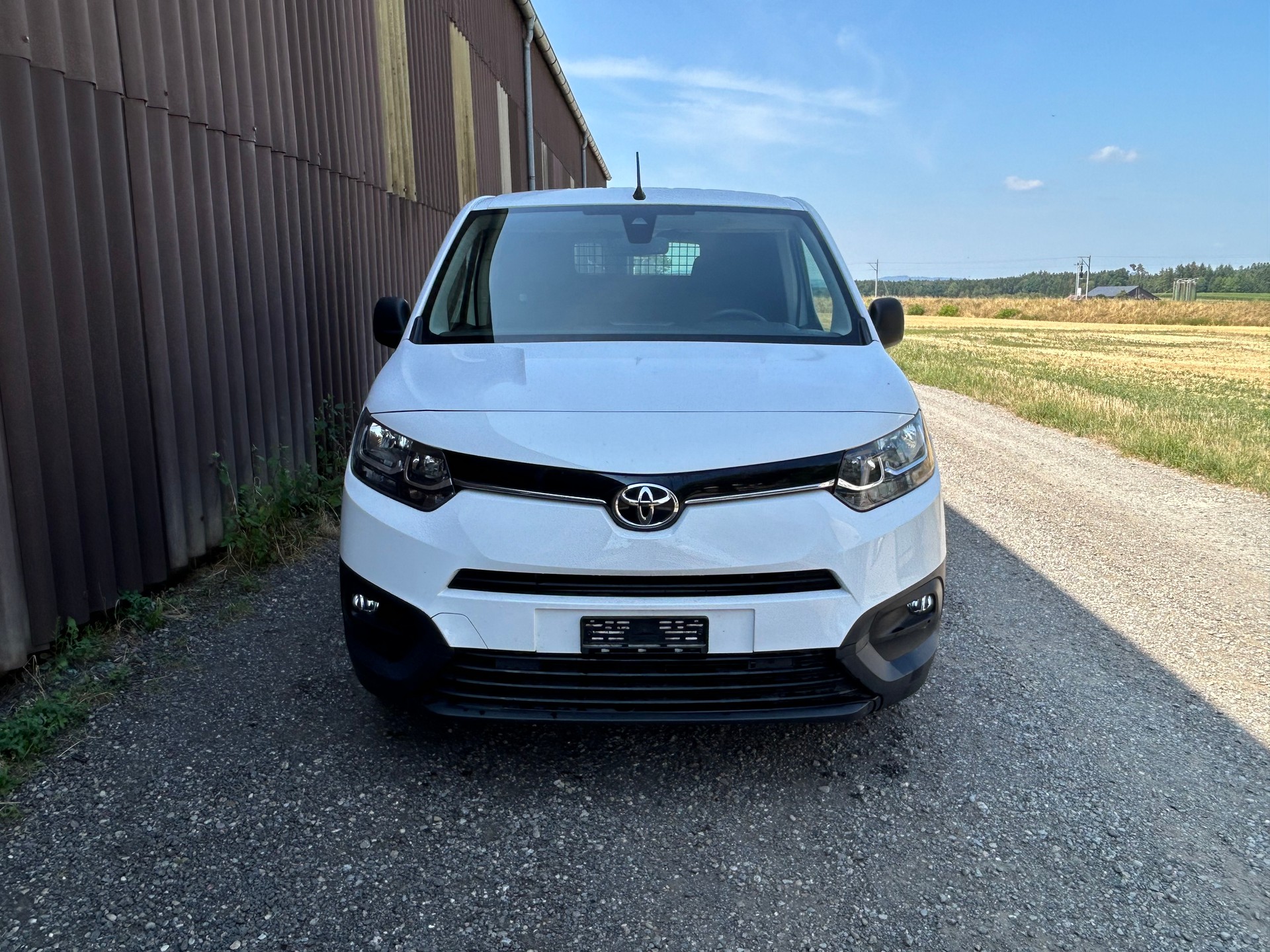 TOYOTA Proace City Van 1.5D Premium Medium Automatik mit frische Ab MFK und Service-image-0