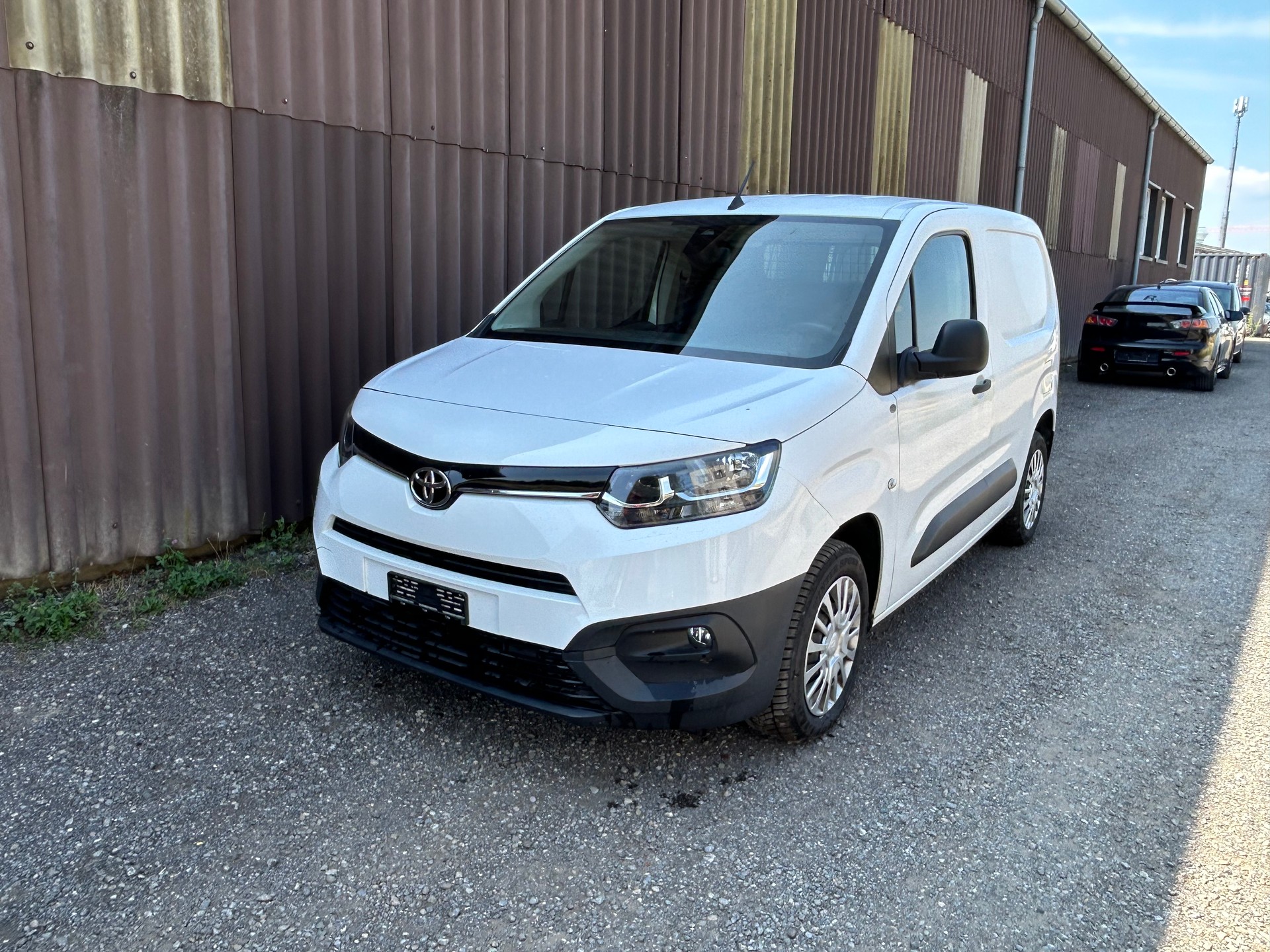 TOYOTA Proace City Van 1.5D Premium Medium Automatik mit frische Ab MFK und Service-image-3