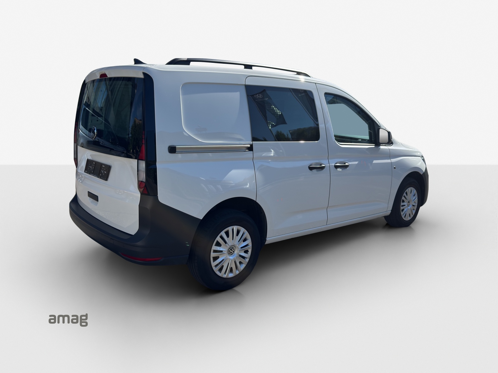 VW Caddy Cargo 2.0TDI-image-4