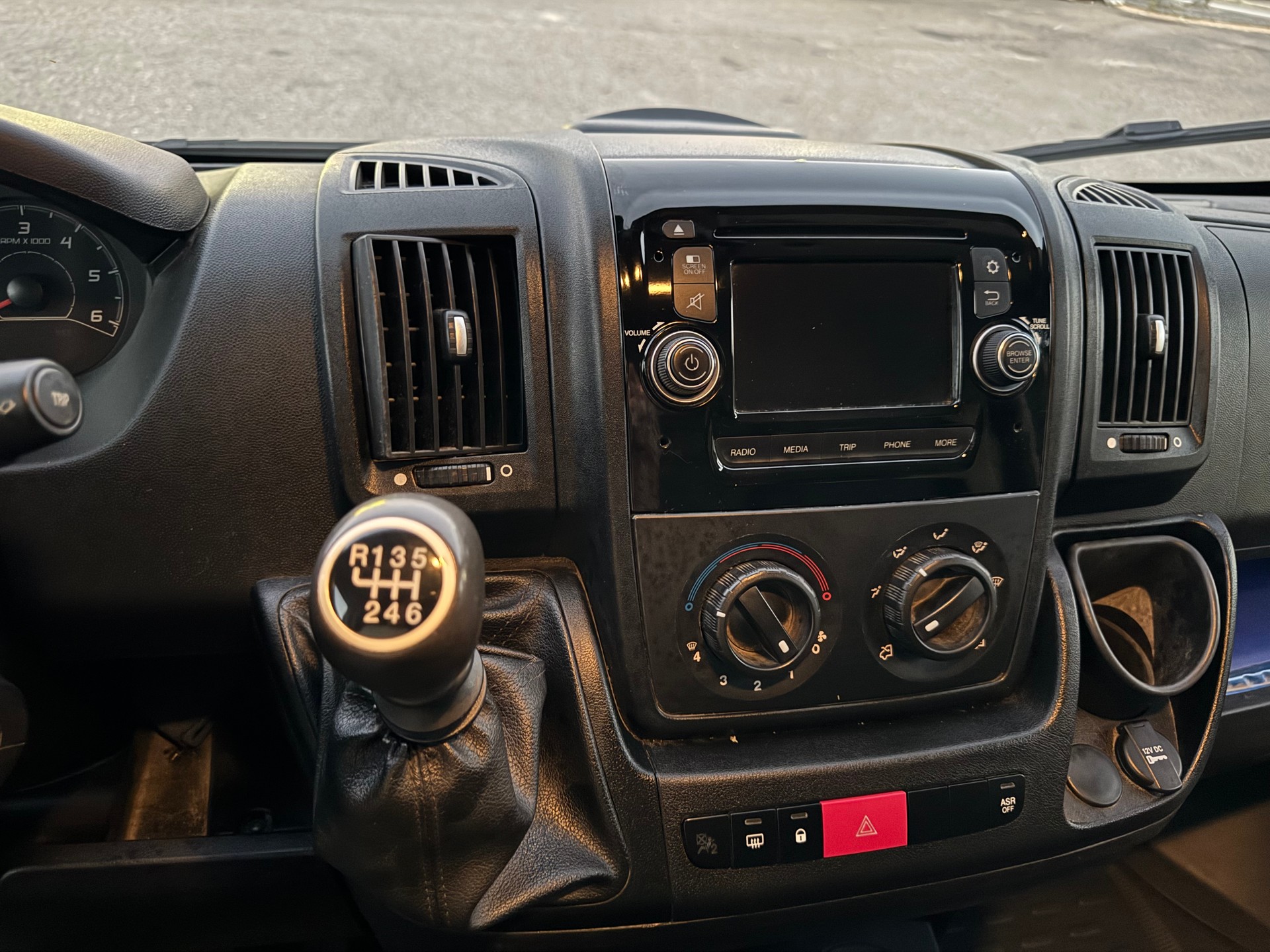 FIAT Ducato 35 tv 3.0 CNG Natural Power-image-11