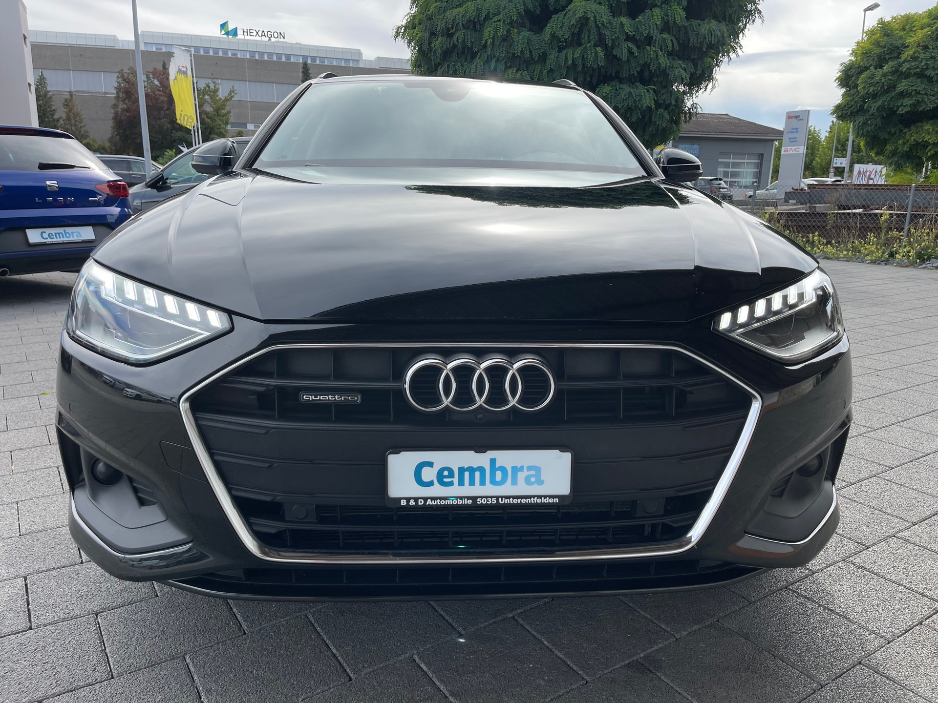 AUDI A4 Avant 40 TDI advanced quattro S-tronic-image-11