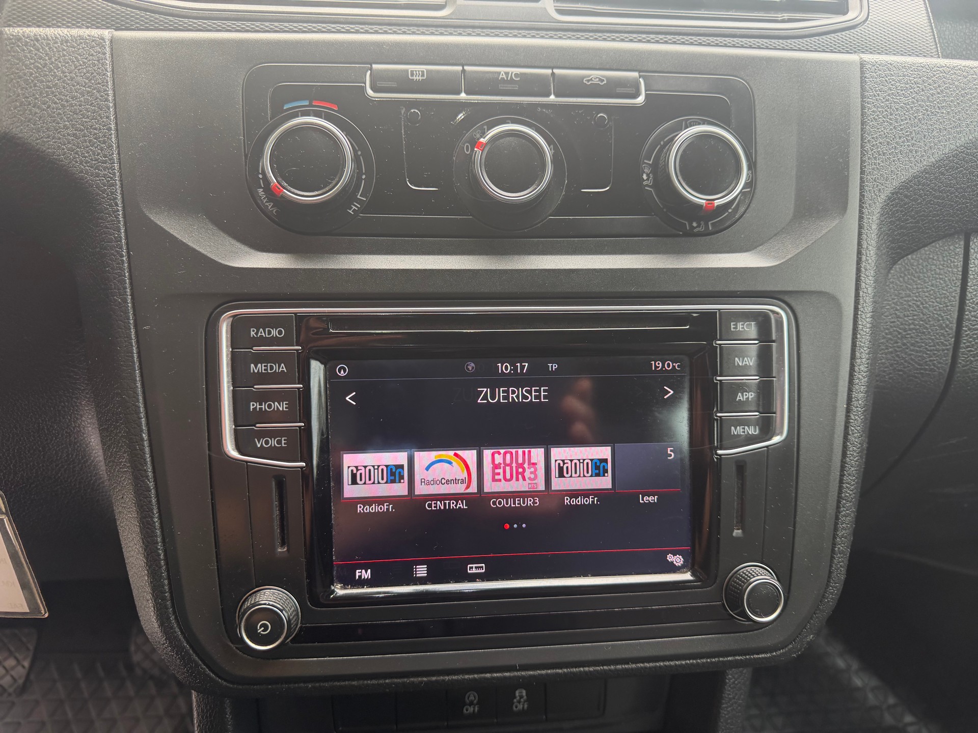 VW Caddy Maxi 2.0TDI BlueMotion Technology * Gr. Navi * Klimaanlage * PDC H * Tempomat * AHK 1500Kg * Frisch Ab MFK-image-6