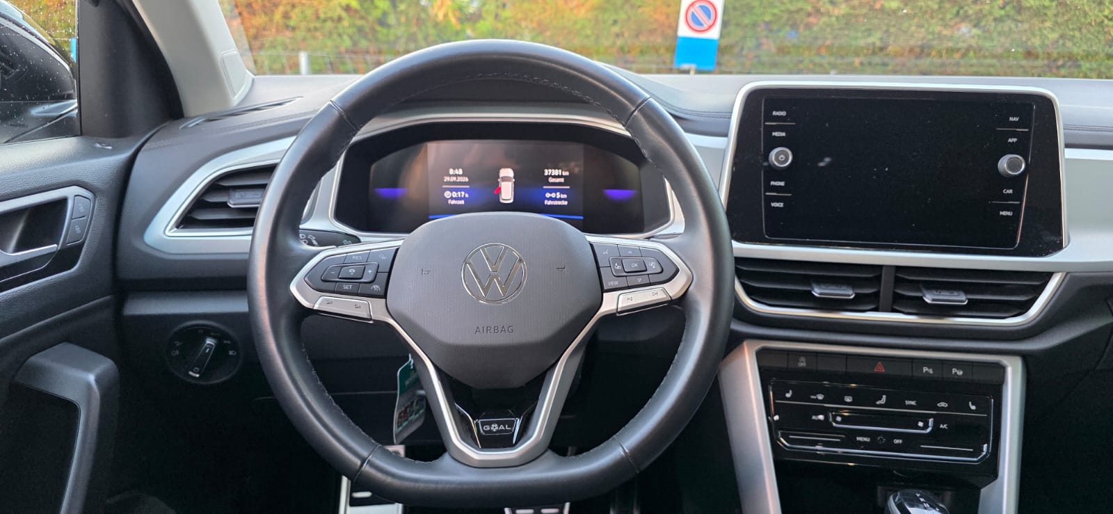VW T-Roc 2.0 TDI SCR Life-image-14