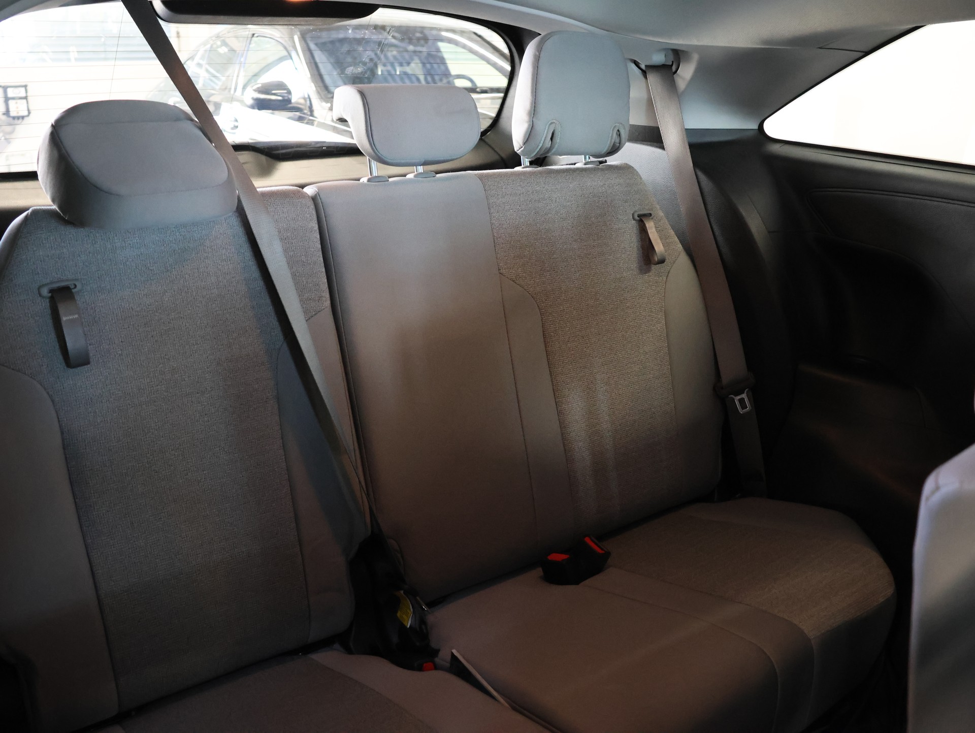 TOYOTA SIENNA 2025 HYBRID 4WD *8-SITZER*-image-19