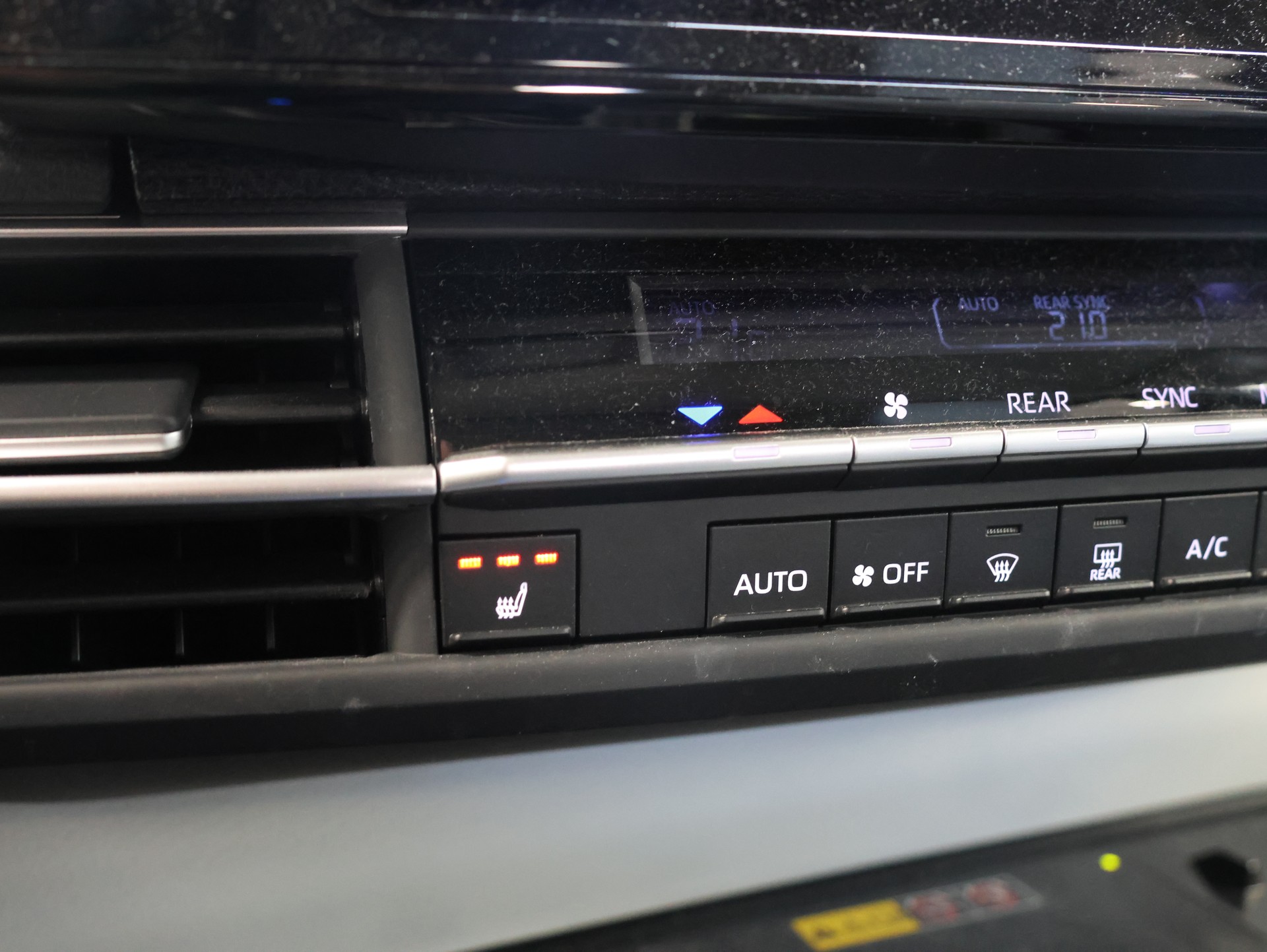 TOYOTA SIENNA 2025 HYBRID 4WD *8-SITZER*-image-15
