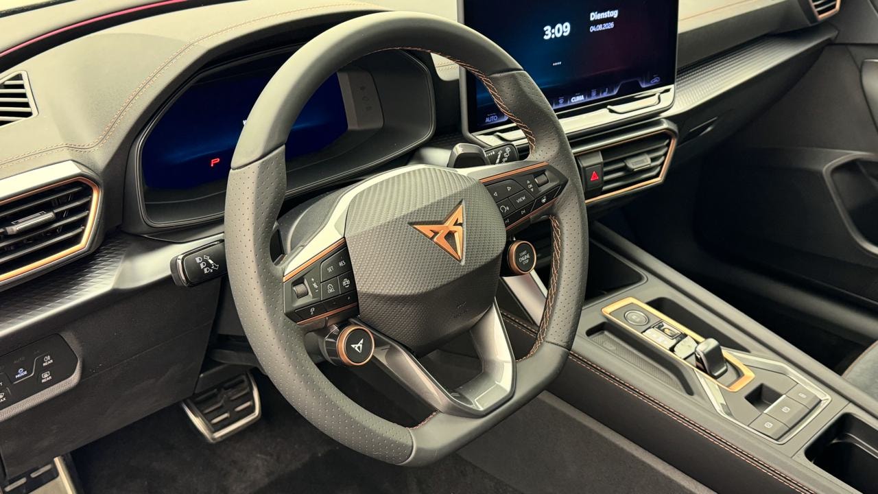 CUPRA LEON ST 2.0 TSI VZ DSG 4Drive-image-7