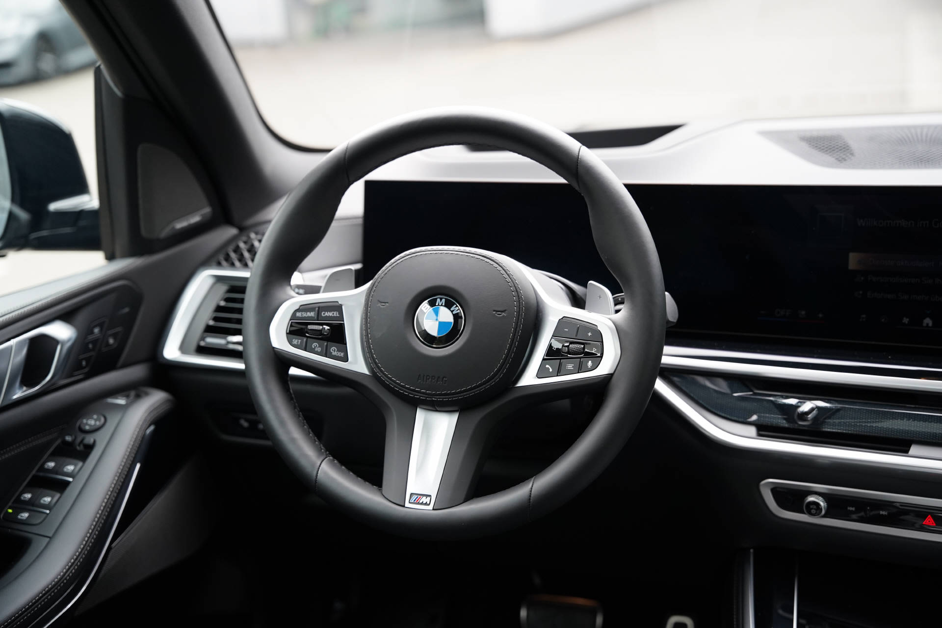 BMW X5 xDrive 48V 40d M Sport Pro Steptronic-image-12