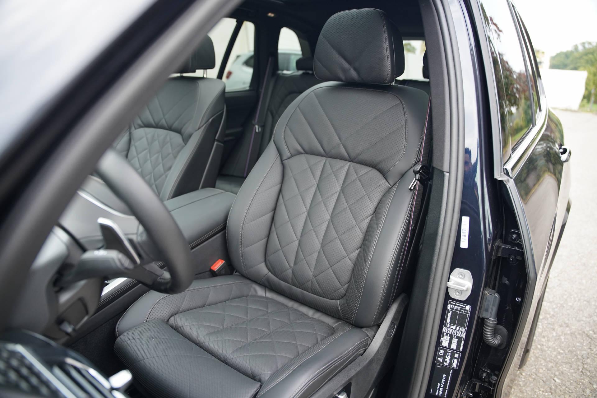 BMW X5 xDrive 48V 40d M Sport Pro Steptronic-image-9
