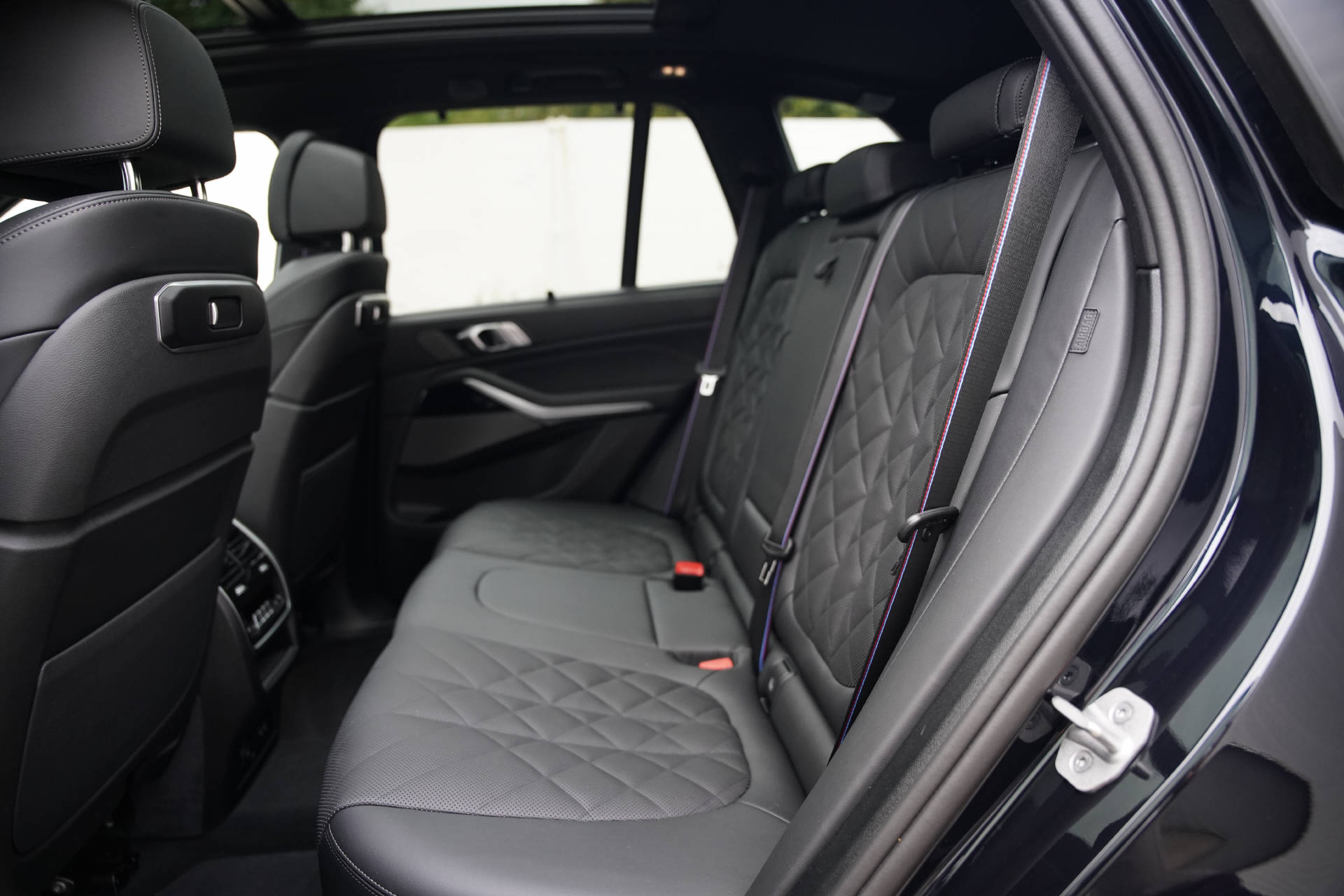 BMW X5 xDrive 48V 40d M Sport Pro Steptronic-image-10