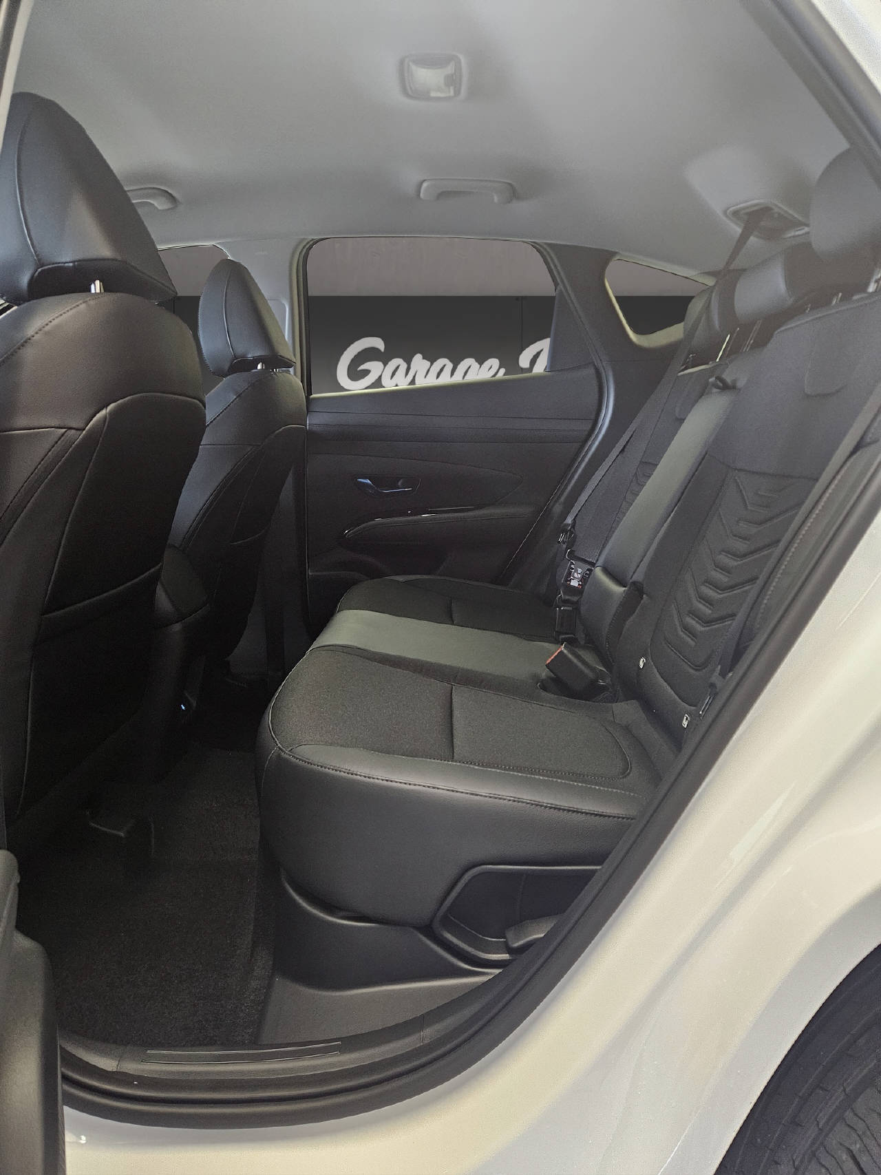 HYUNDAI Tucson 1.6 T-GDi HEV Amplia 4WD-image-3