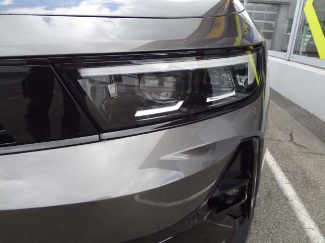 OPEL Astra Sports Tourer 1.6 PHEV GSe-image-2