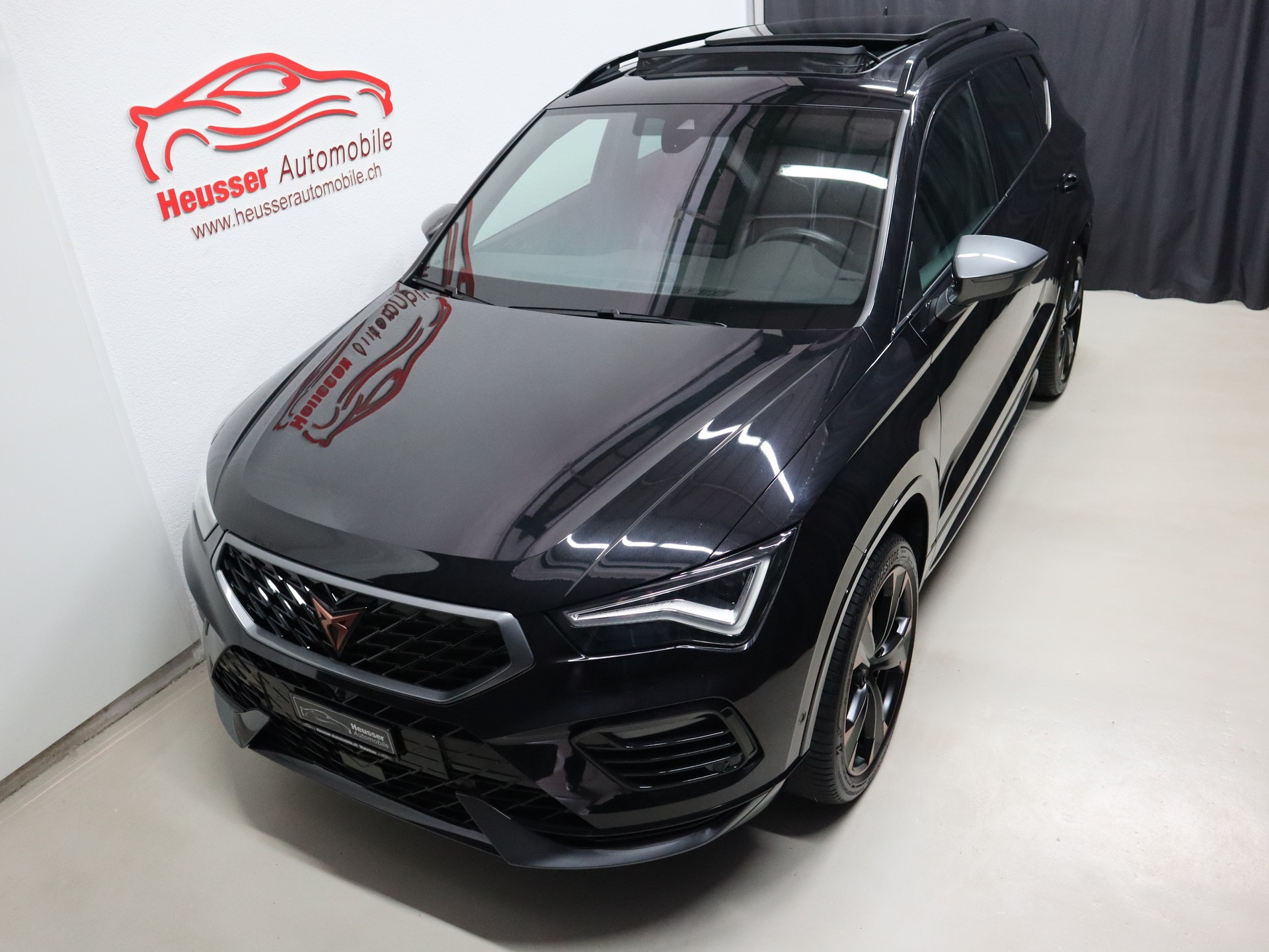 CUPRA Ateca 2.0TSI 4Drive DSG - Panorama - Navi - Beats - Sportsitze - 360° Kamera - Sitzmemory - 300 PS-image-2