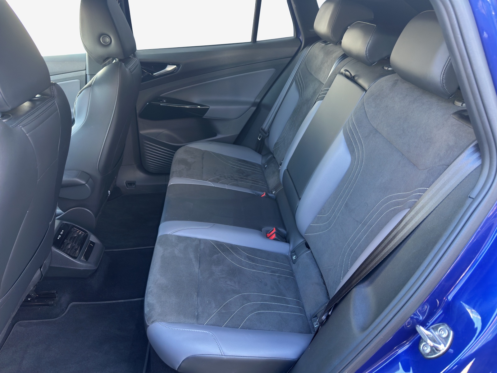 VW ID.4 Pro Performance 77 kWh-image-11