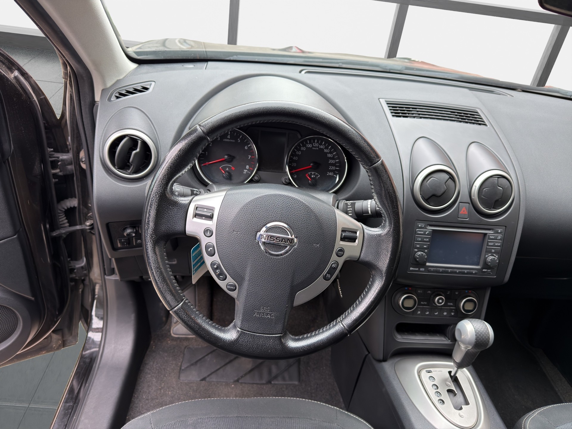 NISSAN Qashqai 2.0 4WD tekna XTronic CVT-image-9