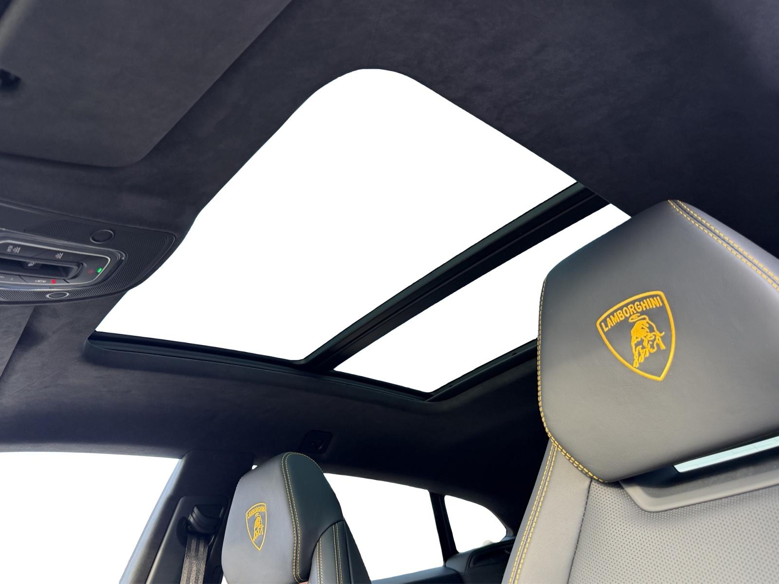 LAMBORGHINI Urus SE MY25-image-21