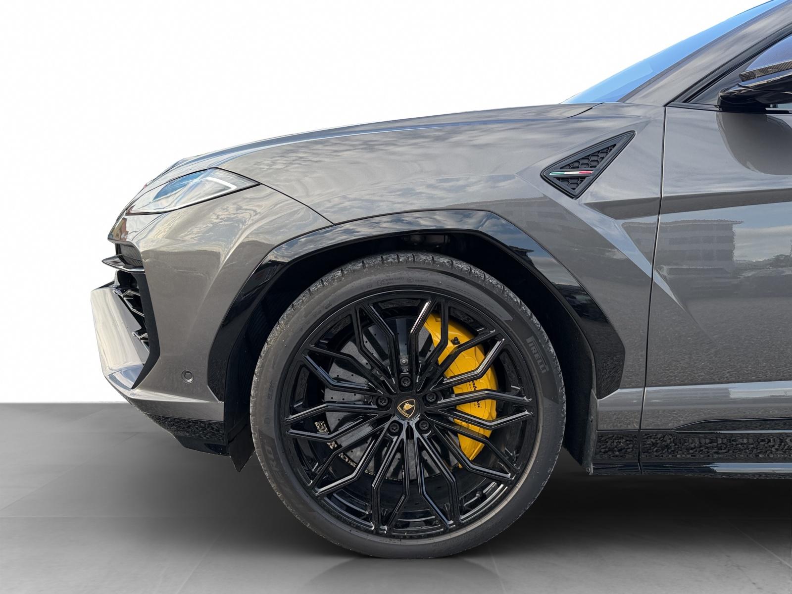 LAMBORGHINI Urus SE MY25-image-8