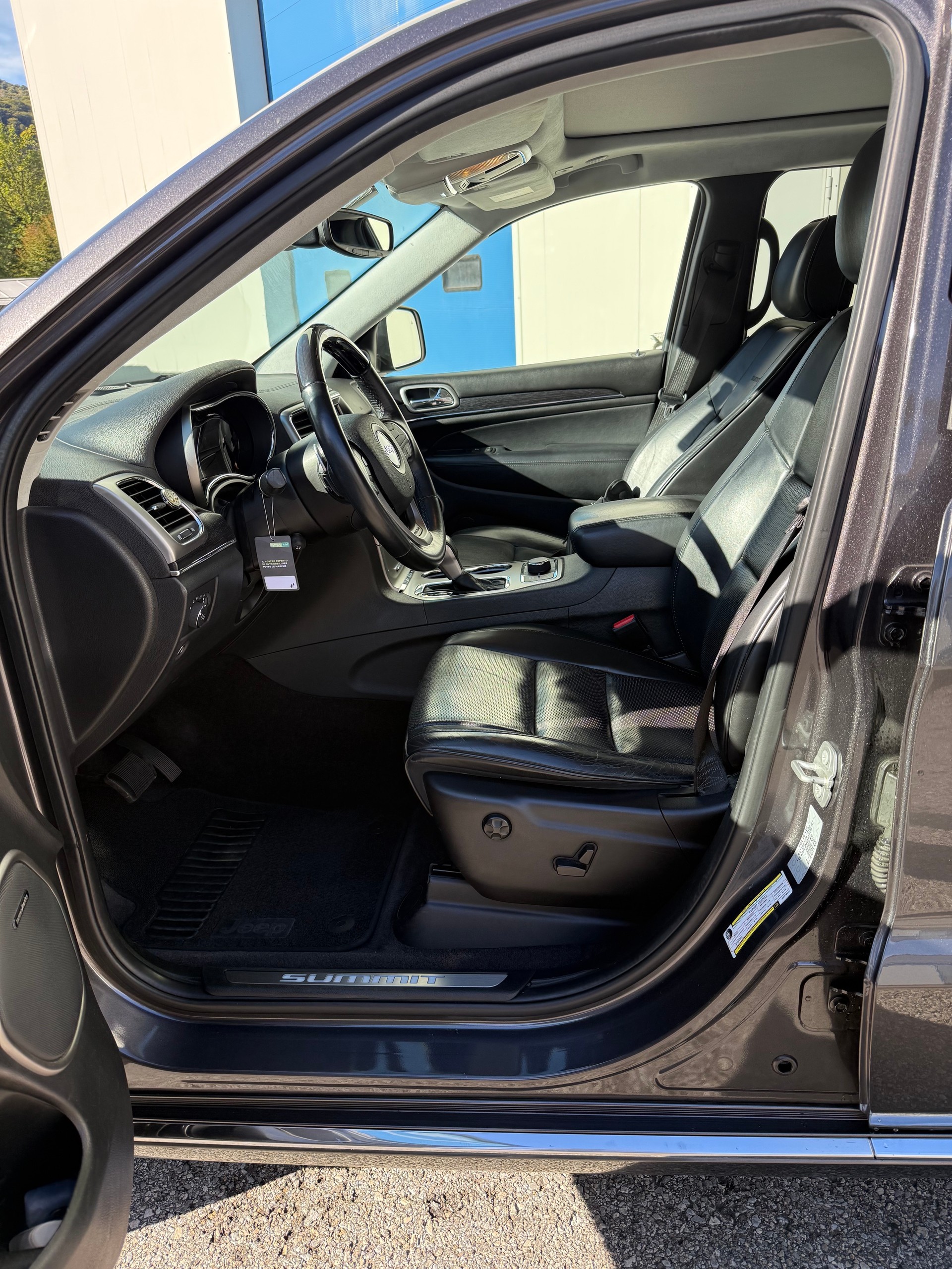 JEEP 3.0 CRD 250 Summit-image-2