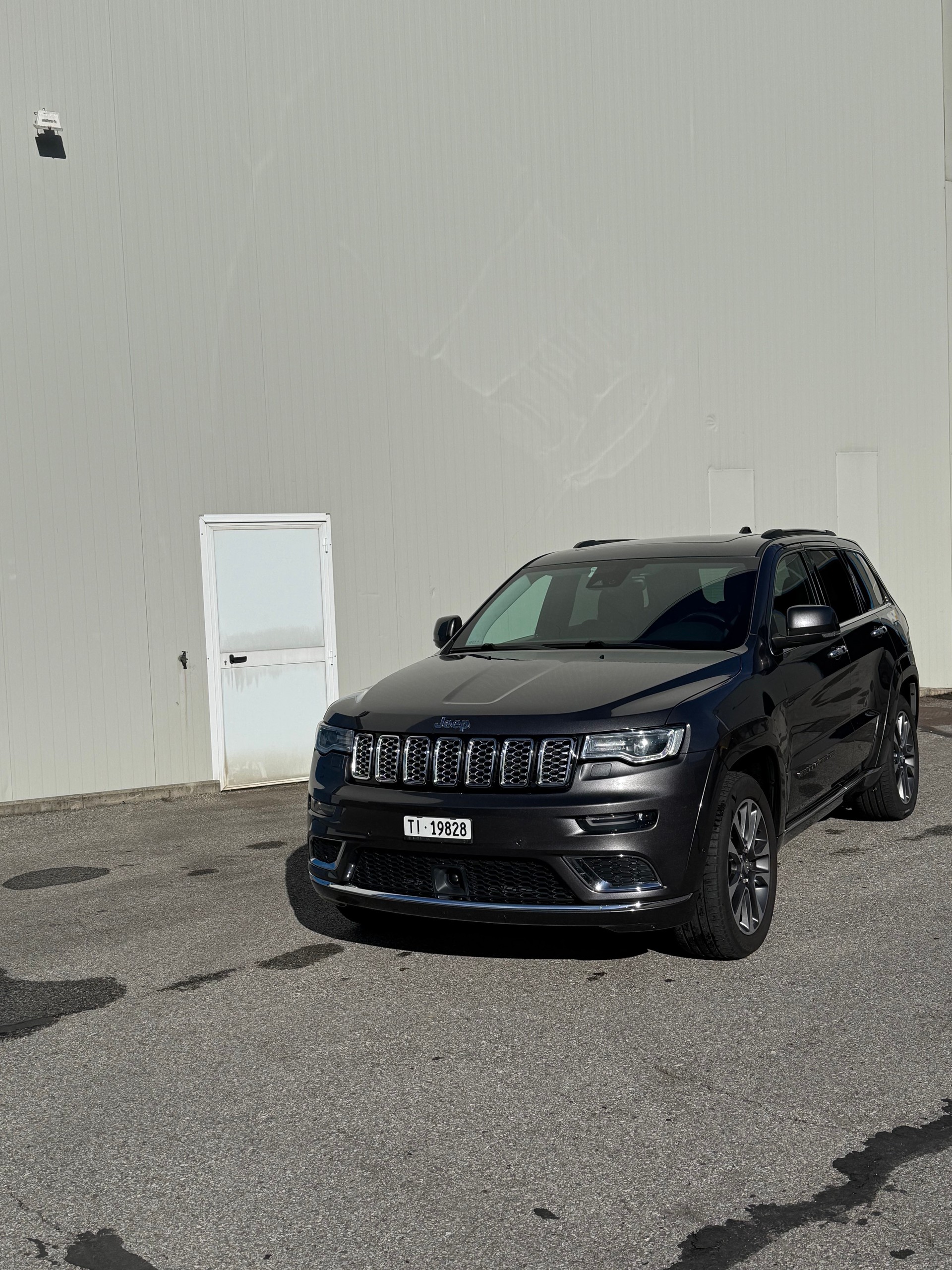 JEEP 3.0 CRD 250 Summit-image-0