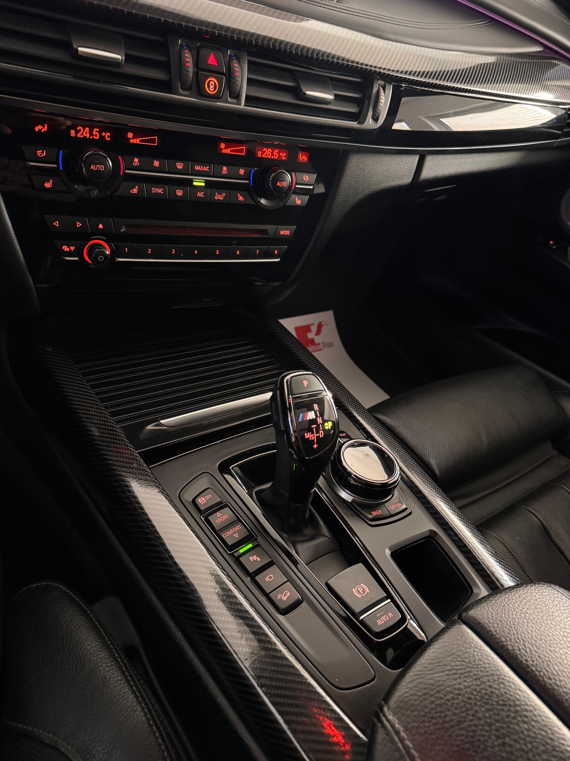 BMW X5 xDrive M50d Steptronic*CH-Fahrzeug*Panoramadach*AHK elektrisch *-image-14