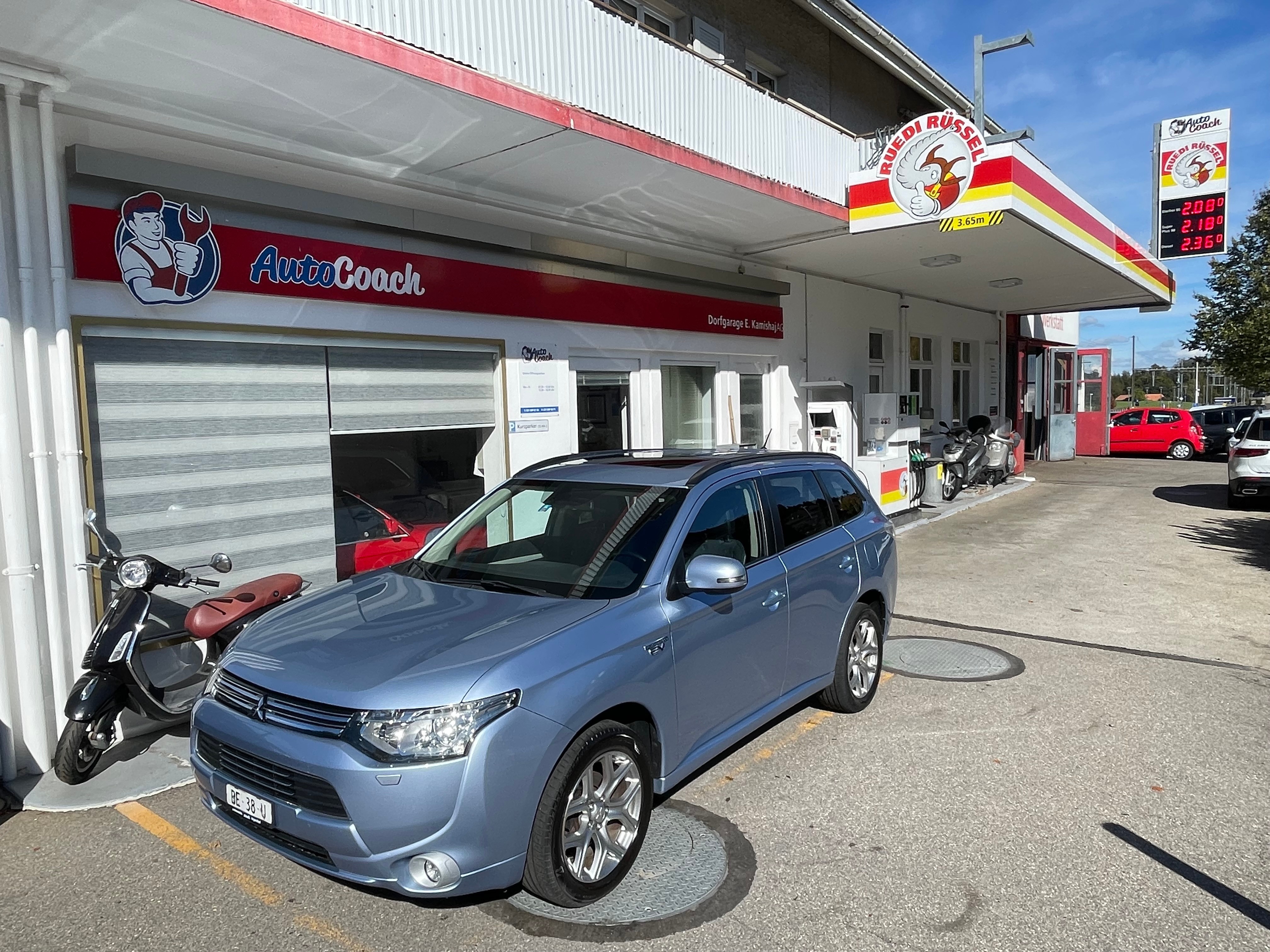 Car photo