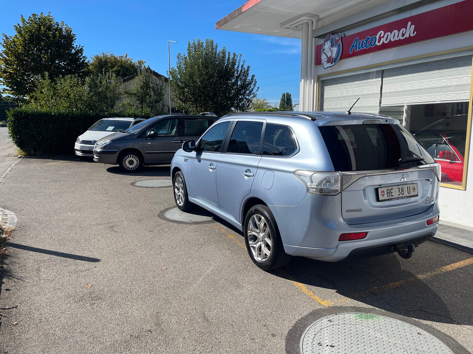MITSUBISHI Outlander 2.0 PHEV Intense-image-10