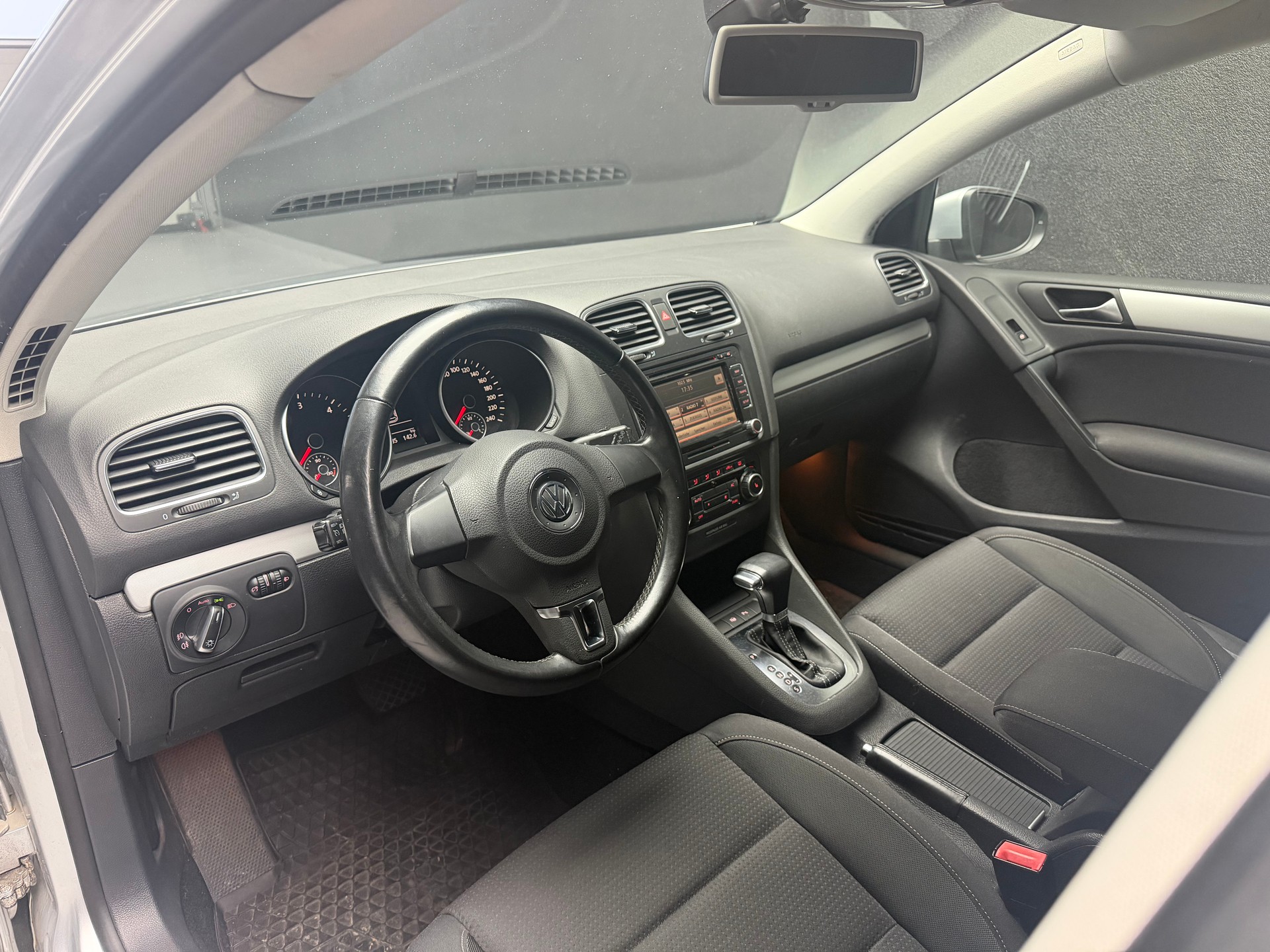 VW Golf 1.6 TDI Team DSG • Frisch ab MFK & grossem Service-image-5