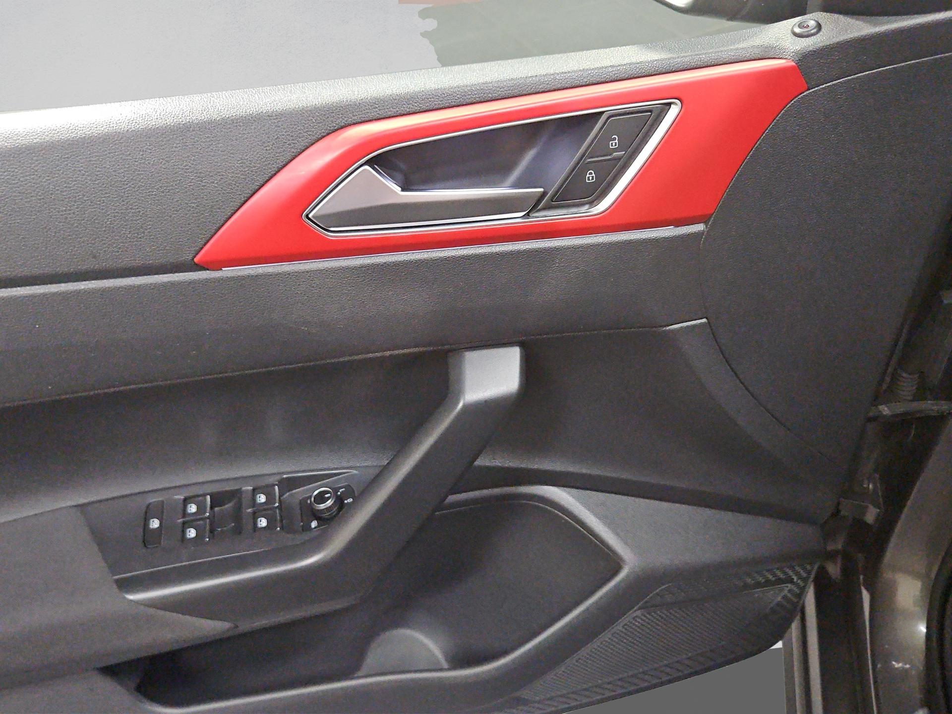 VW Polo 2.0 TSI GTI DSG-image-18