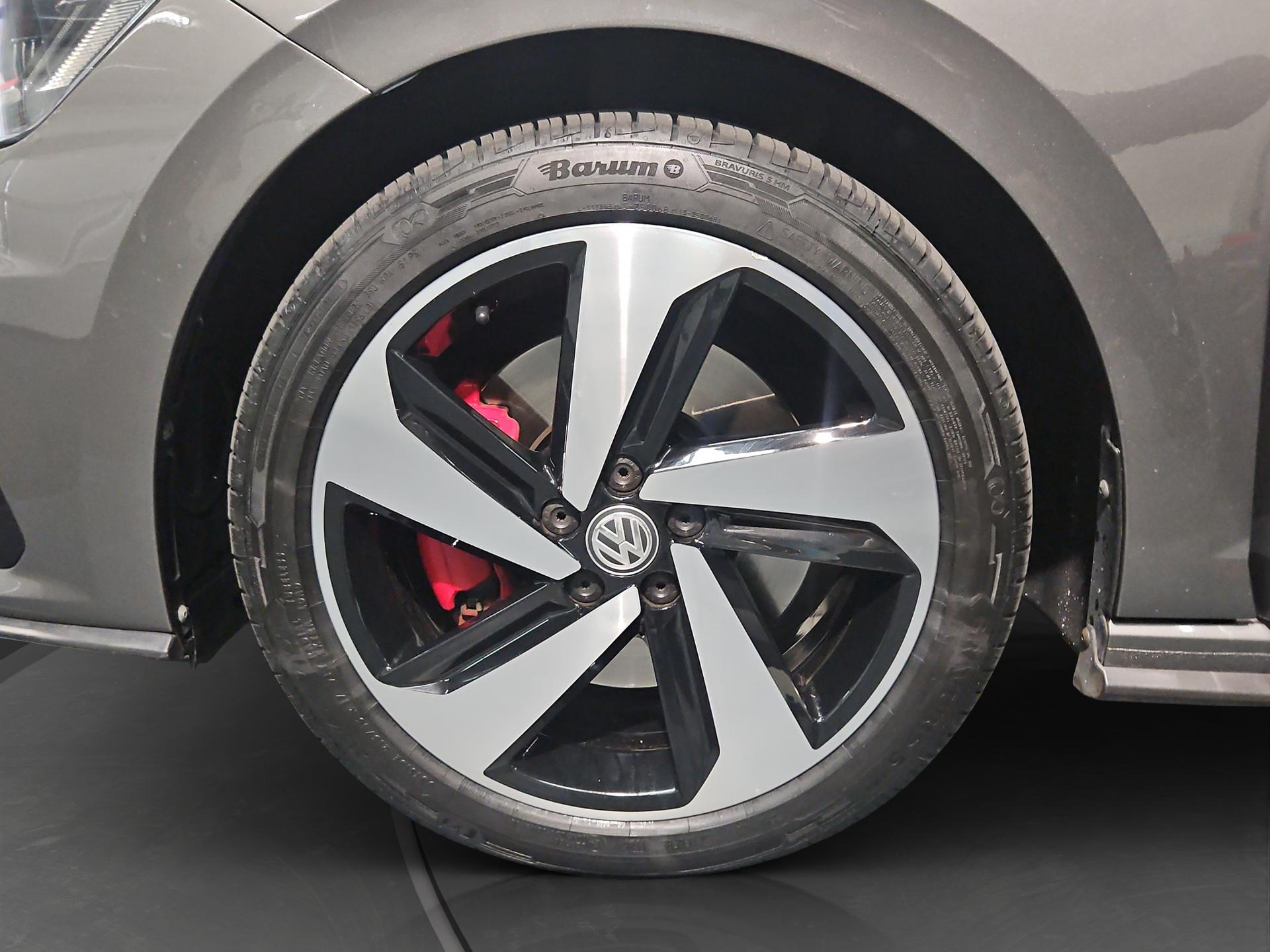 VW Polo 2.0 TSI GTI DSG-image-23