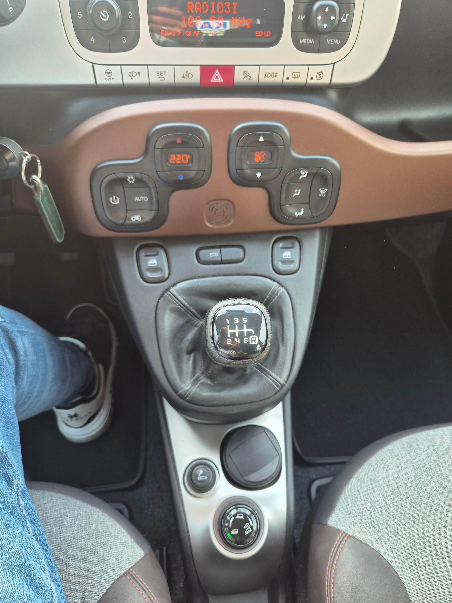 FIAT Panda 0.9 Twinair Turbo Cross 4x4-image-8