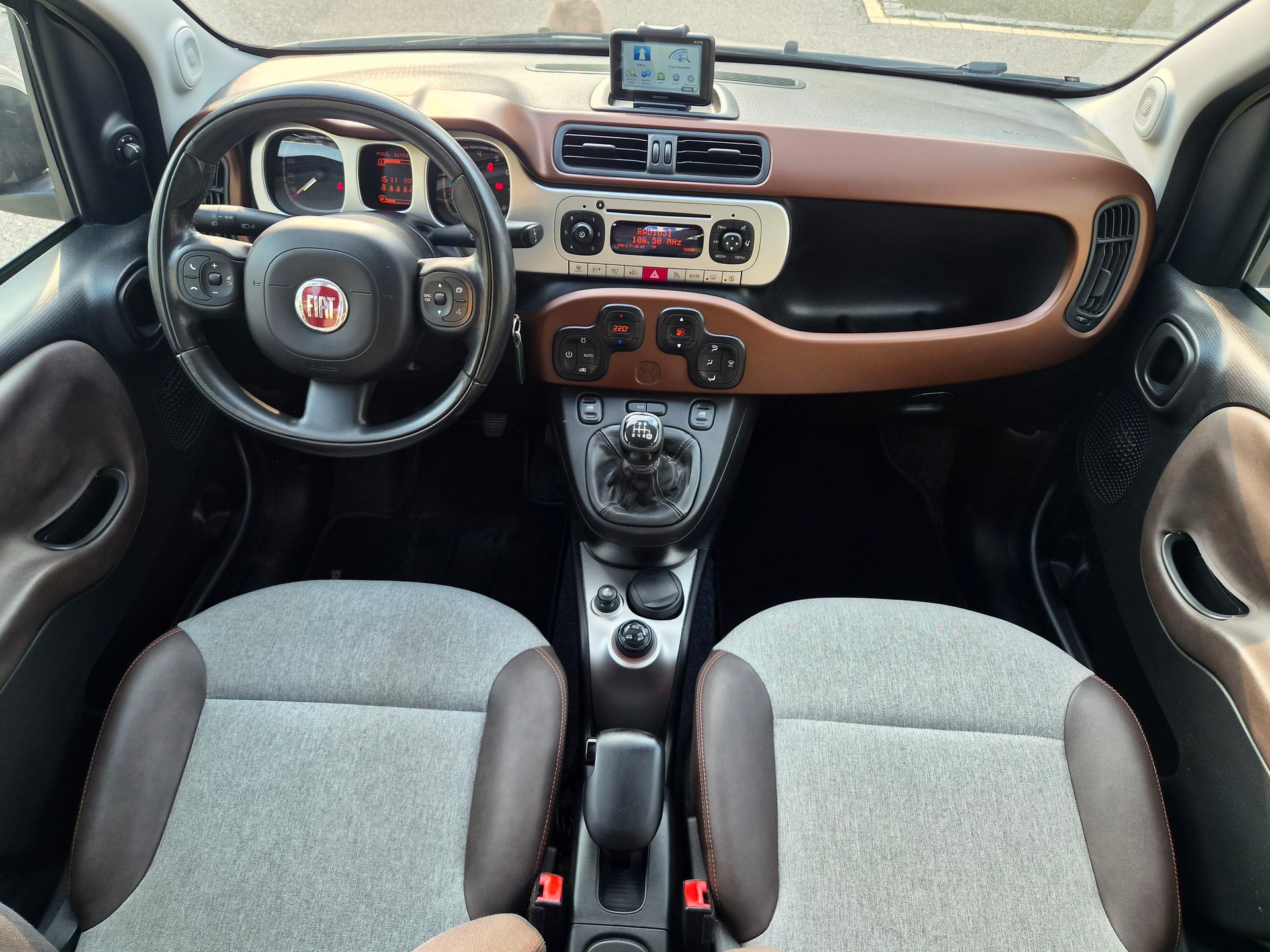 FIAT Panda 0.9 Twinair Turbo Cross 4x4-image-6