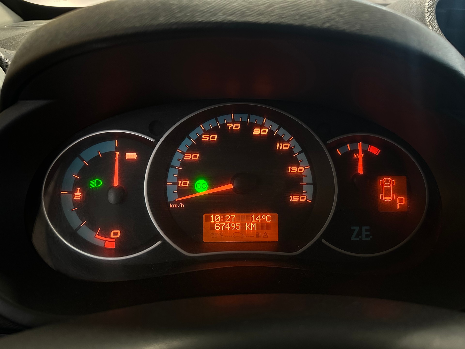 RENAULT Kangoo Z.E.-image-11