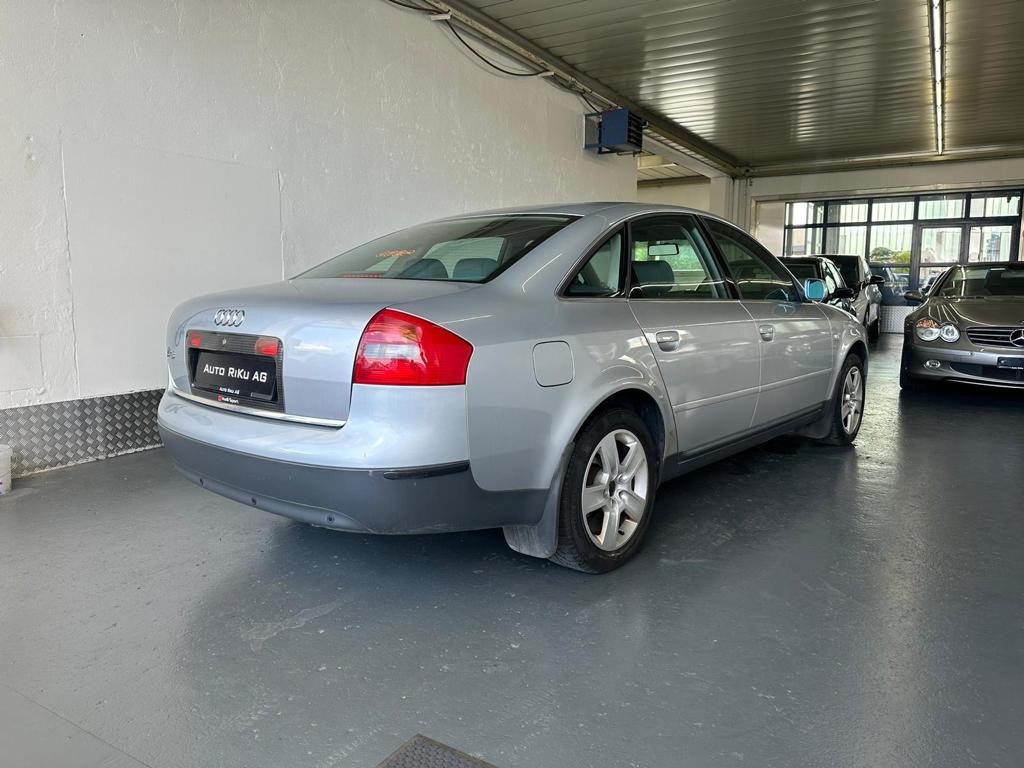 AUDI A6 2.4 Ambiente-image-7