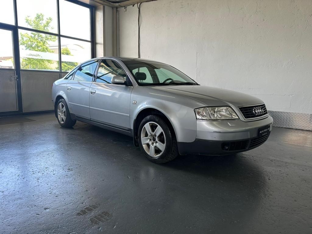 AUDI A6 2.4 Ambiente-image-1