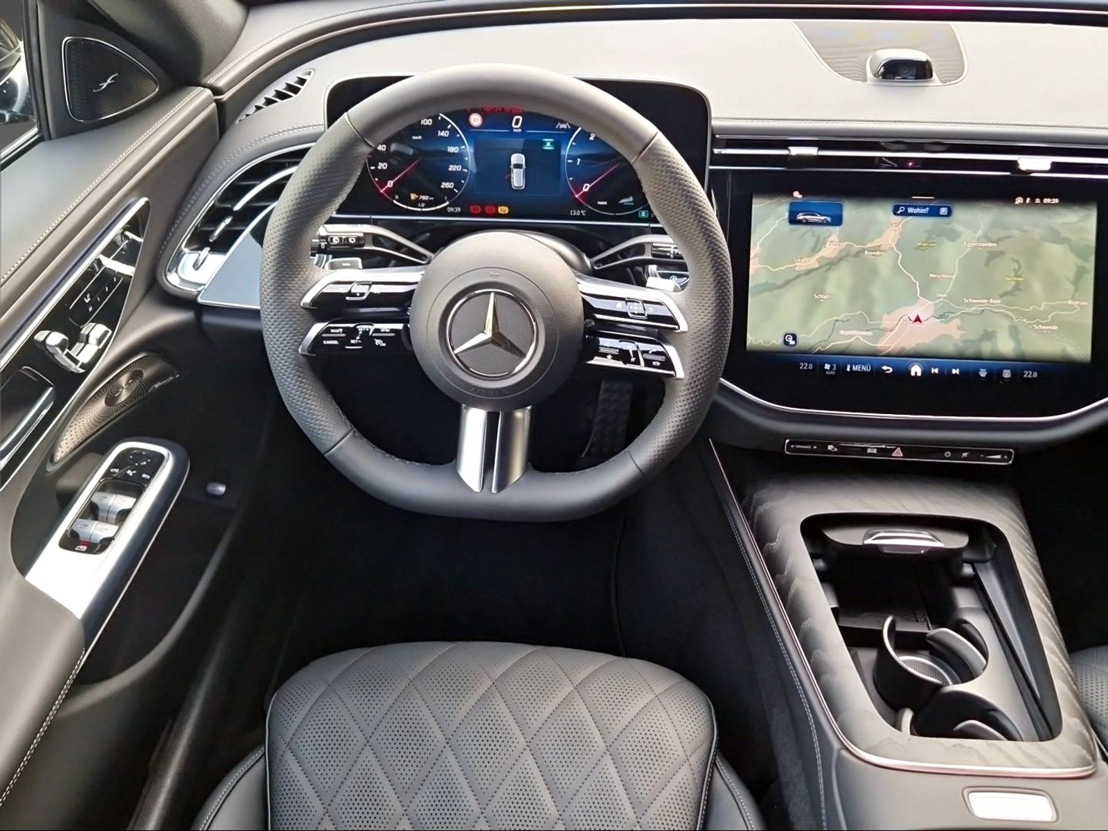 MERCEDES-BENZ E 220 d T 9G-Tronic-image-8