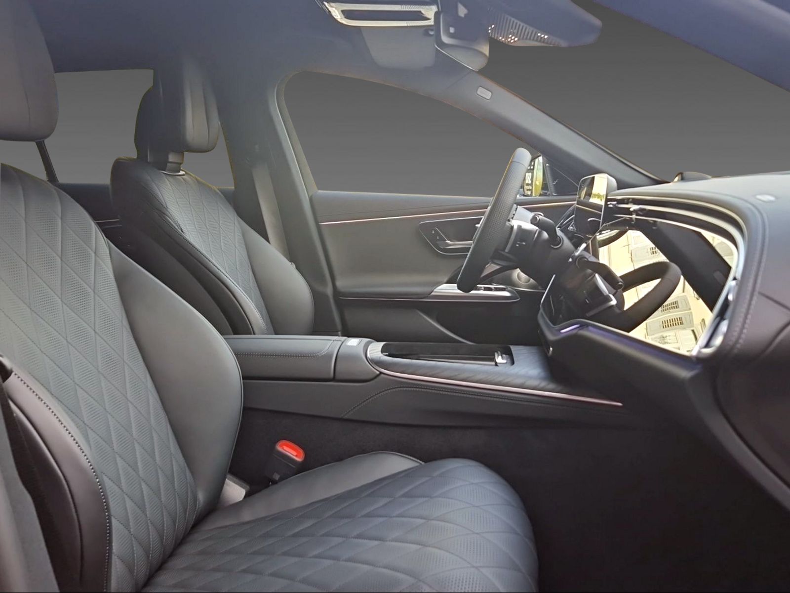 MERCEDES-BENZ E 220 d T 9G-Tronic-image-7