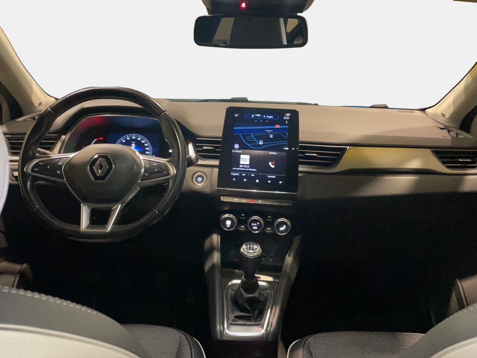 RENAULT Captur 1.0 TCe Intens-image-8
