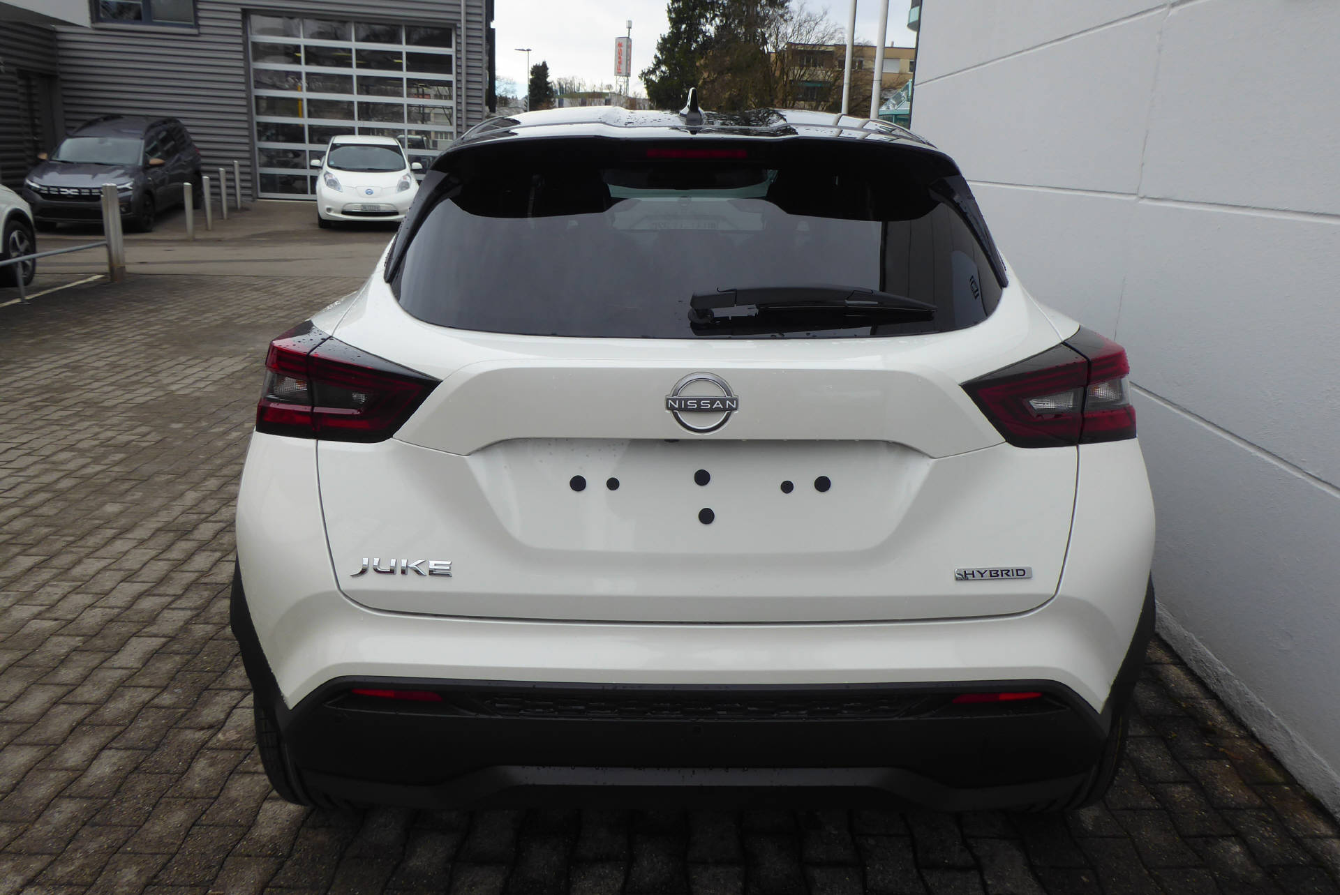 NISSAN Juke 1.6 FHEV Tekna-image-3