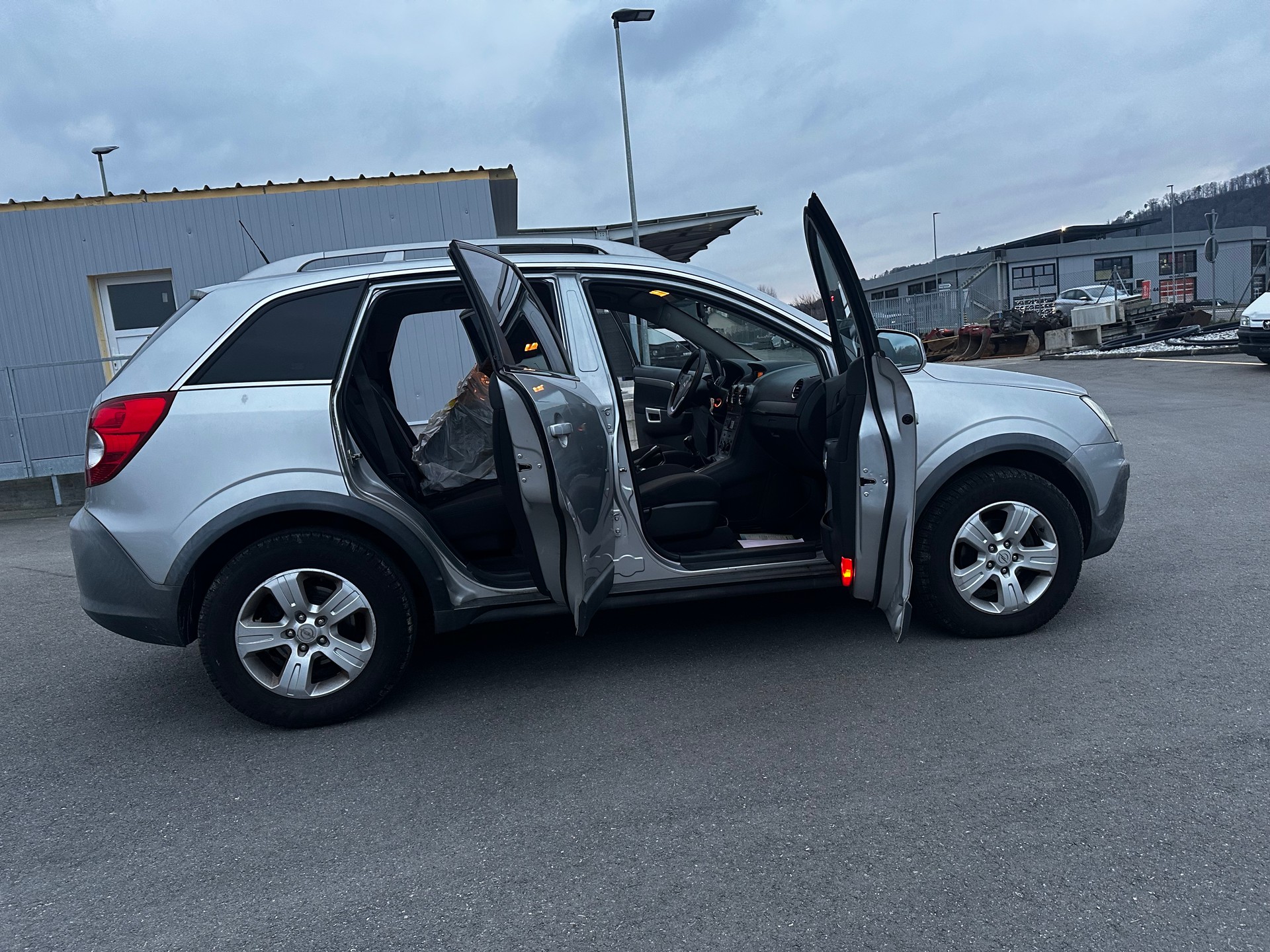 OPEL Antara 2.0 CDTi Enjoy 4WD-showroom-element-1