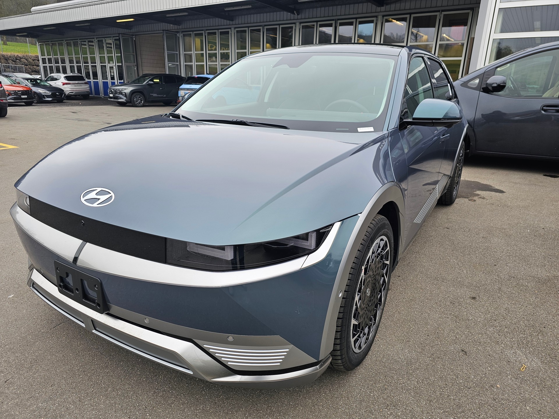 HYUNDAI Ioniq 5 77kWh Vertex 4WD-image-2