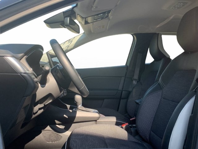 RENAULT Captur 1.3 TCe 140 Intens EDC-image-10
