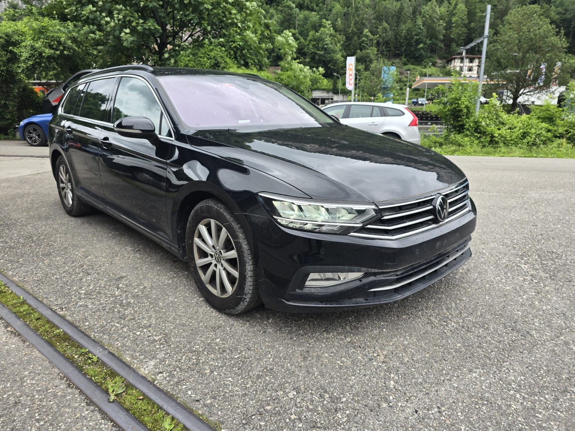 VW Passat 2.0 TDI BMT Business DSG-image-1