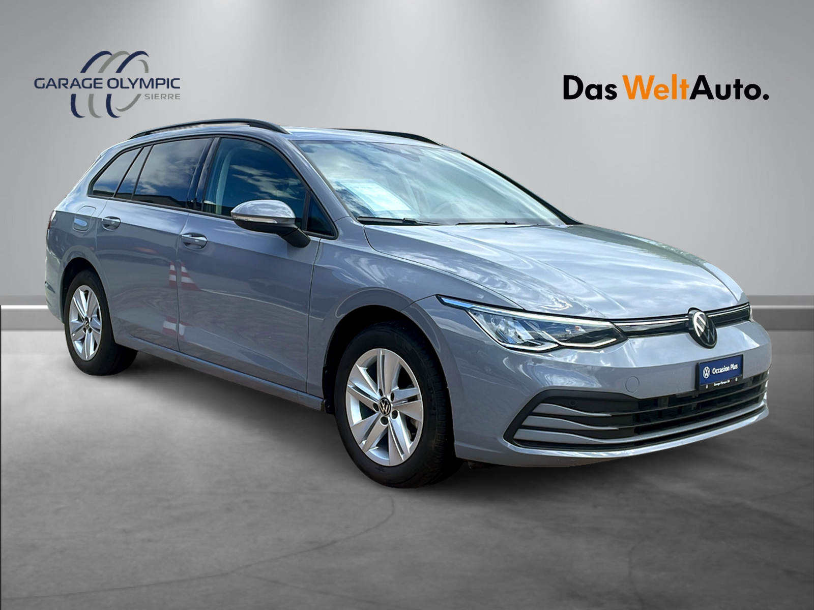 VW Golf Variant 1.0 eTSI mHEV Life DSG-image-9