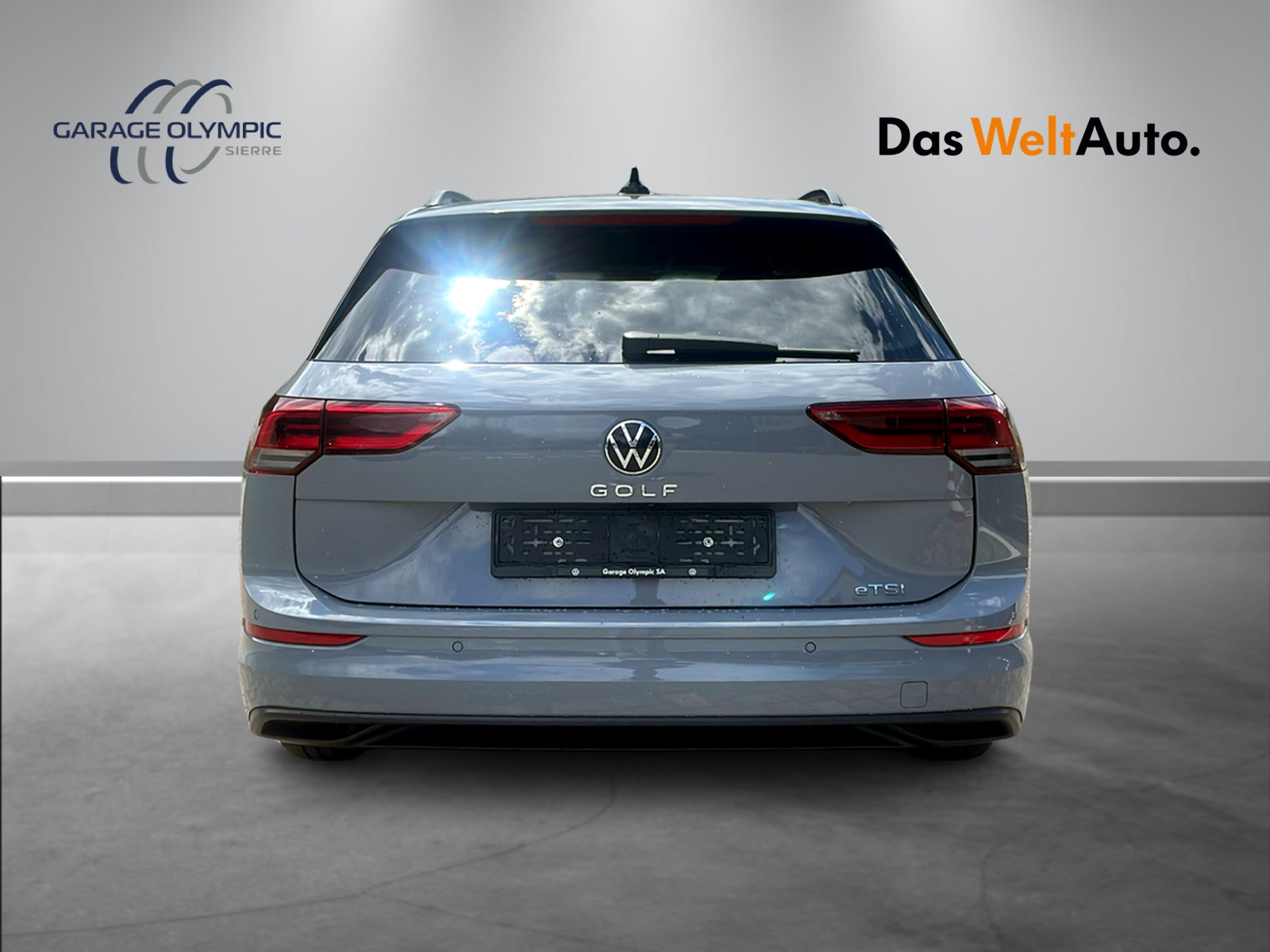 VW Golf Variant 1.0 eTSI mHEV Life DSG-image-6
